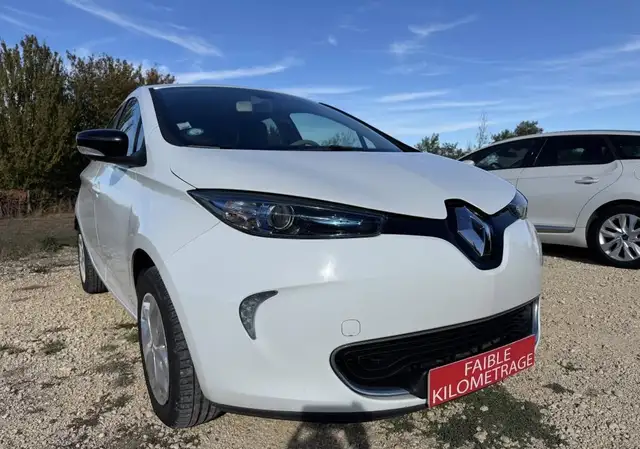 Renault ZOE 88 cv Boîte automatique & 50300 kms batterie inclus Révisée Garantie 1 an