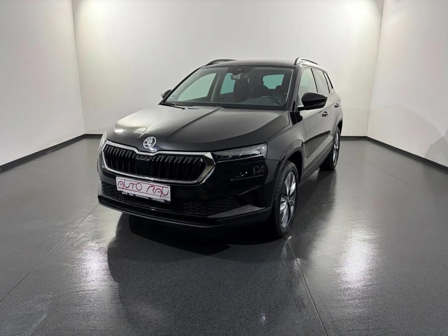 Skoda Karoq 2.0 TDI Style 4x4 DSG Schwarz - 2