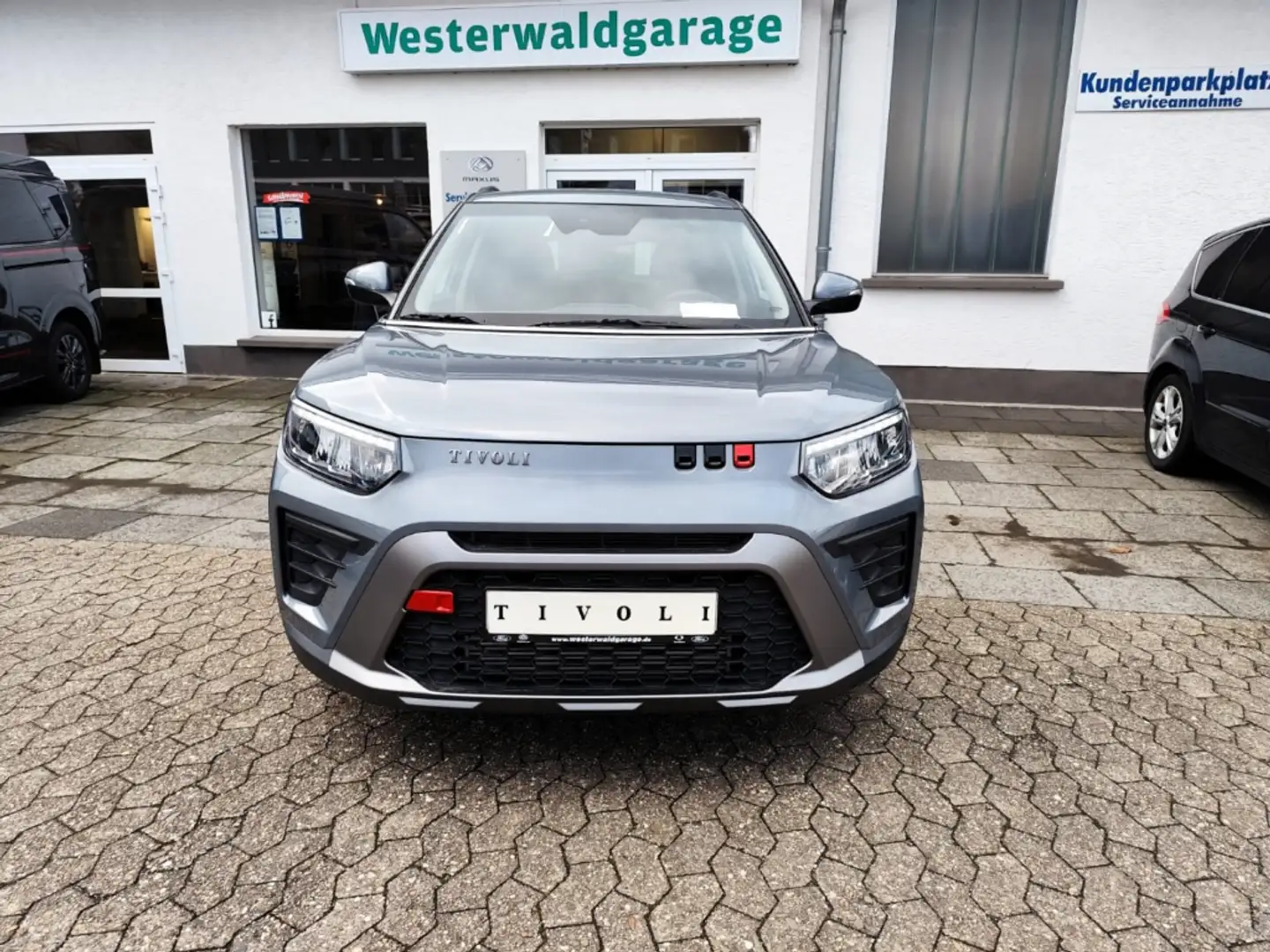SsangYong Tivoli Quarz 1,5L AT 4X4 NEUES MODELL, Navi, Grey - 2