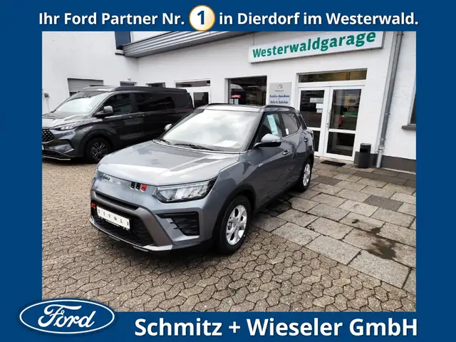 SsangYong Tivoli Quarz 1,5L AT 4X4 NEUES MODELL, Navi,