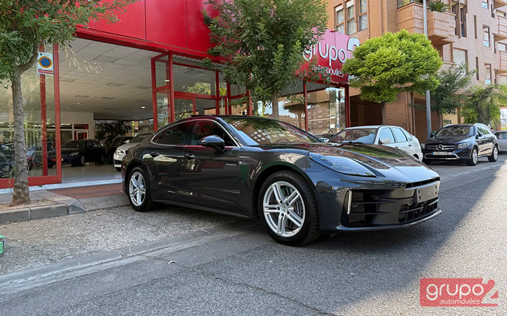 Porsche Panamera 4 E-Hybrid Aut. Gris - 1