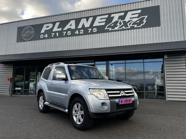 Mitsubishi Pajero 3.2 DID 160 CV Intense