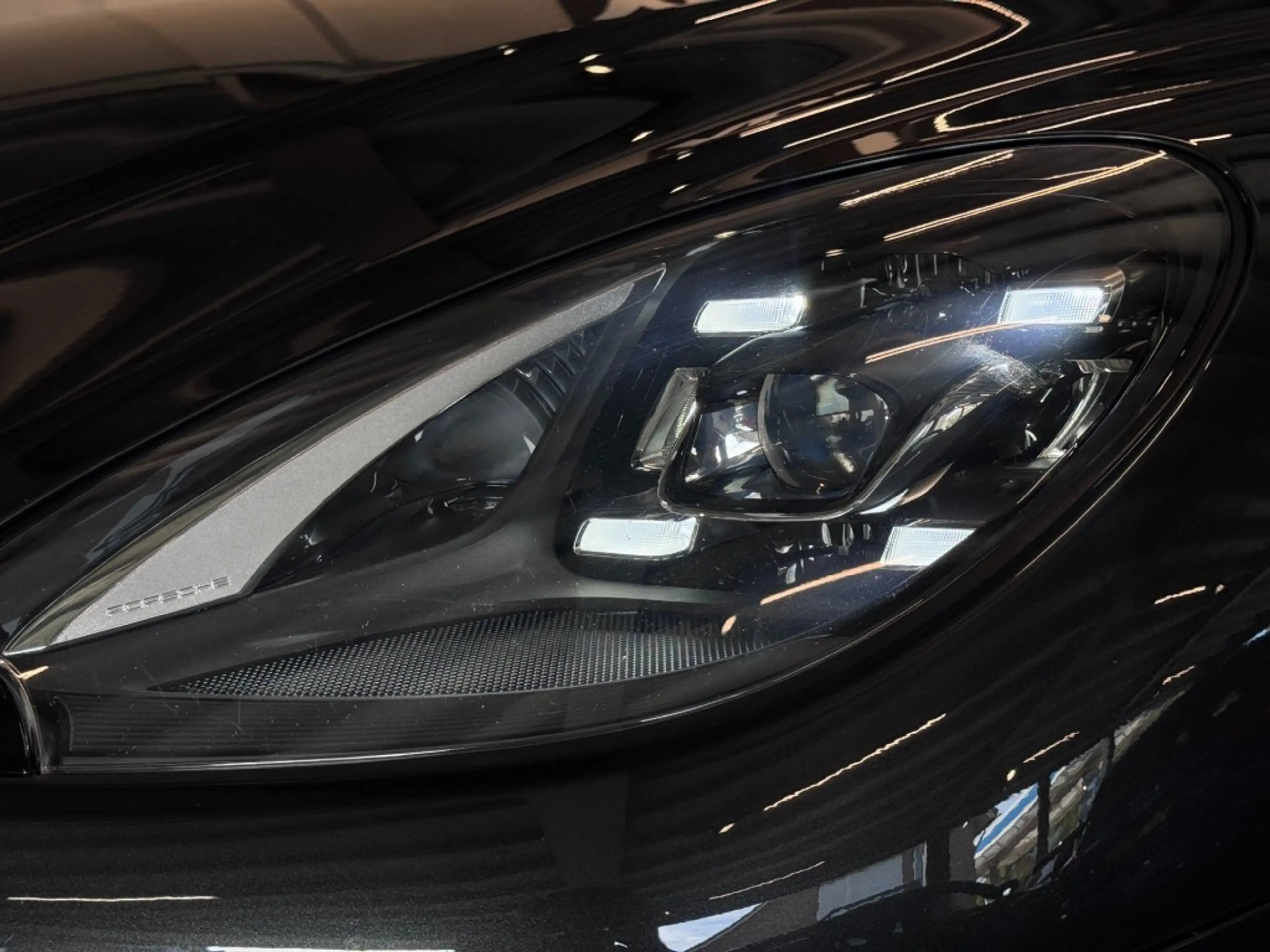 Porsche Macan 3.6 Turbo Performance Package Pano Chrono Luchtv V — photo 46