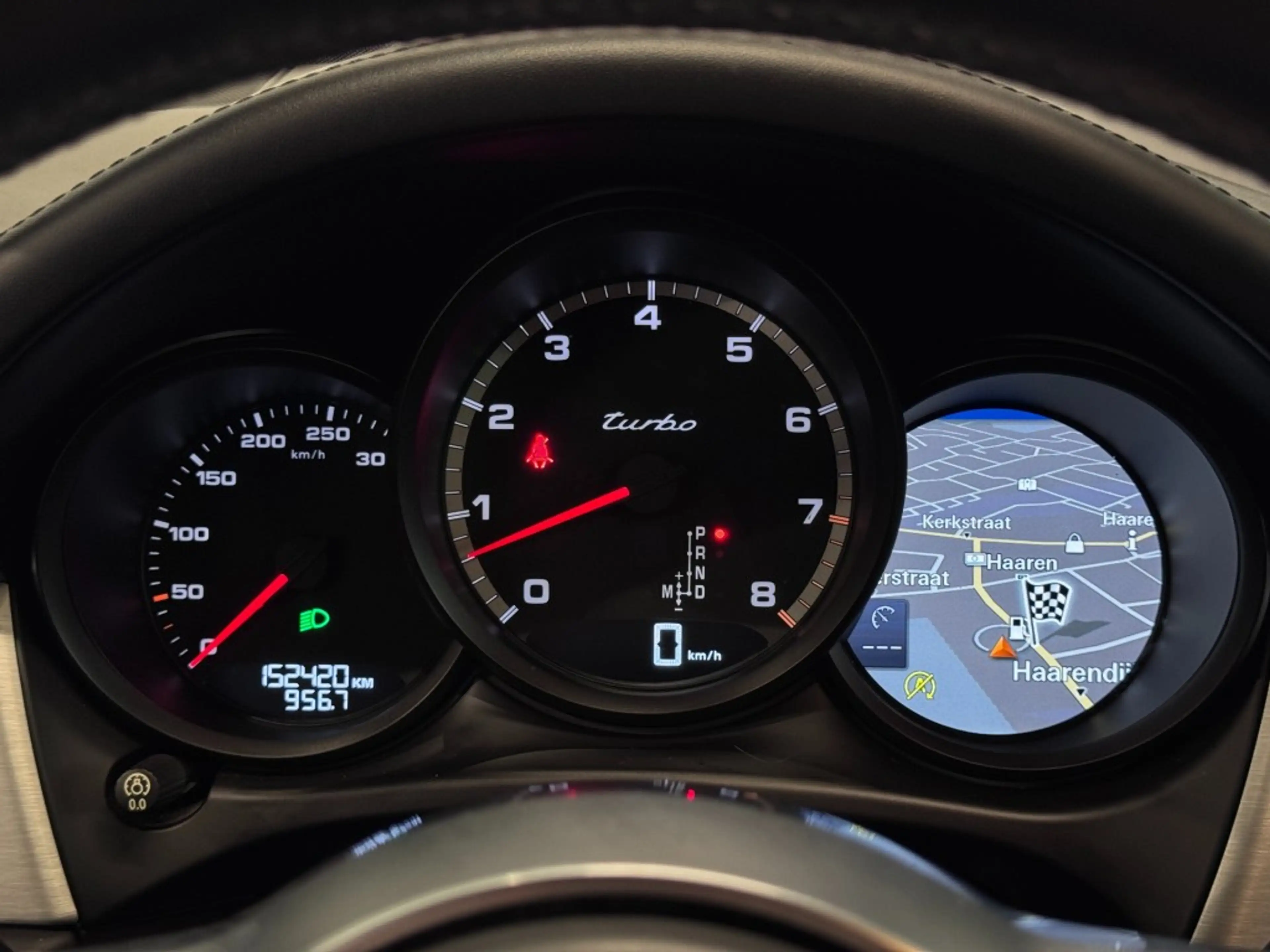 Porsche Macan 3.6 Turbo Performance Package Pano Chrono Luchtv V — photo 24