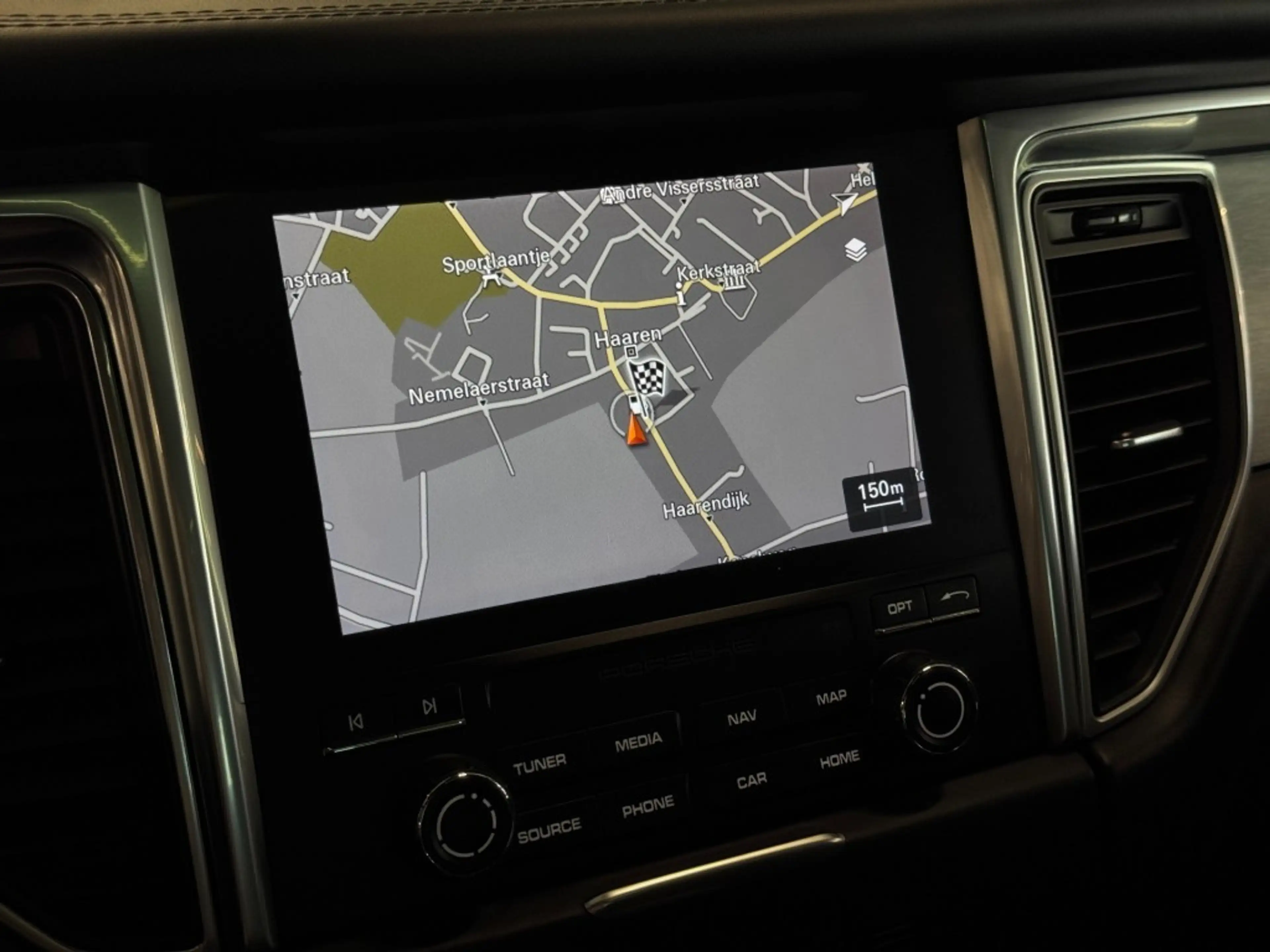Porsche Macan 3.6 Turbo Performance Package Pano Chrono Luchtv V — photo 34
