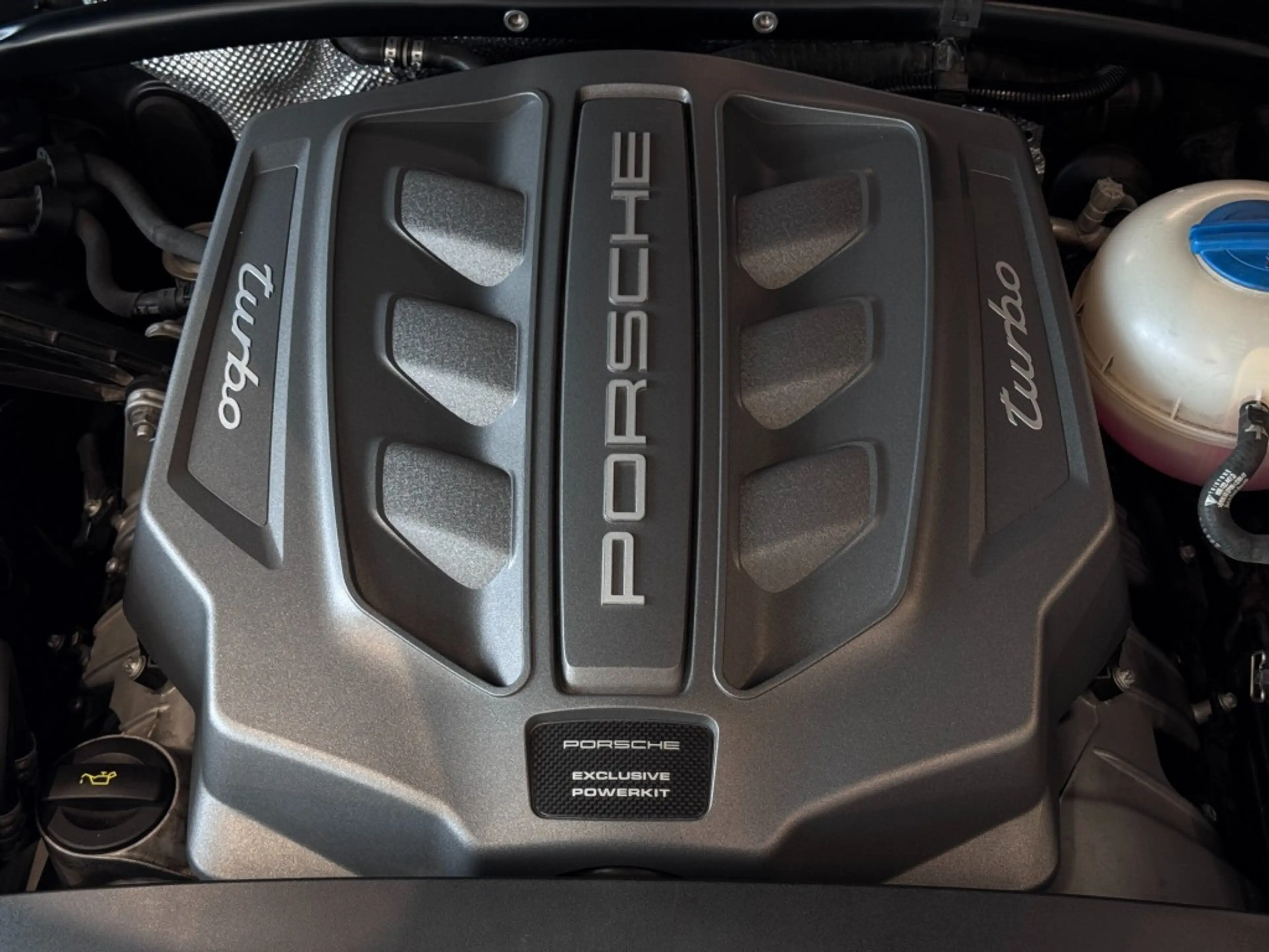 Porsche Macan 3.6 Turbo Performance Package Pano Chrono Luchtv V — photo 47