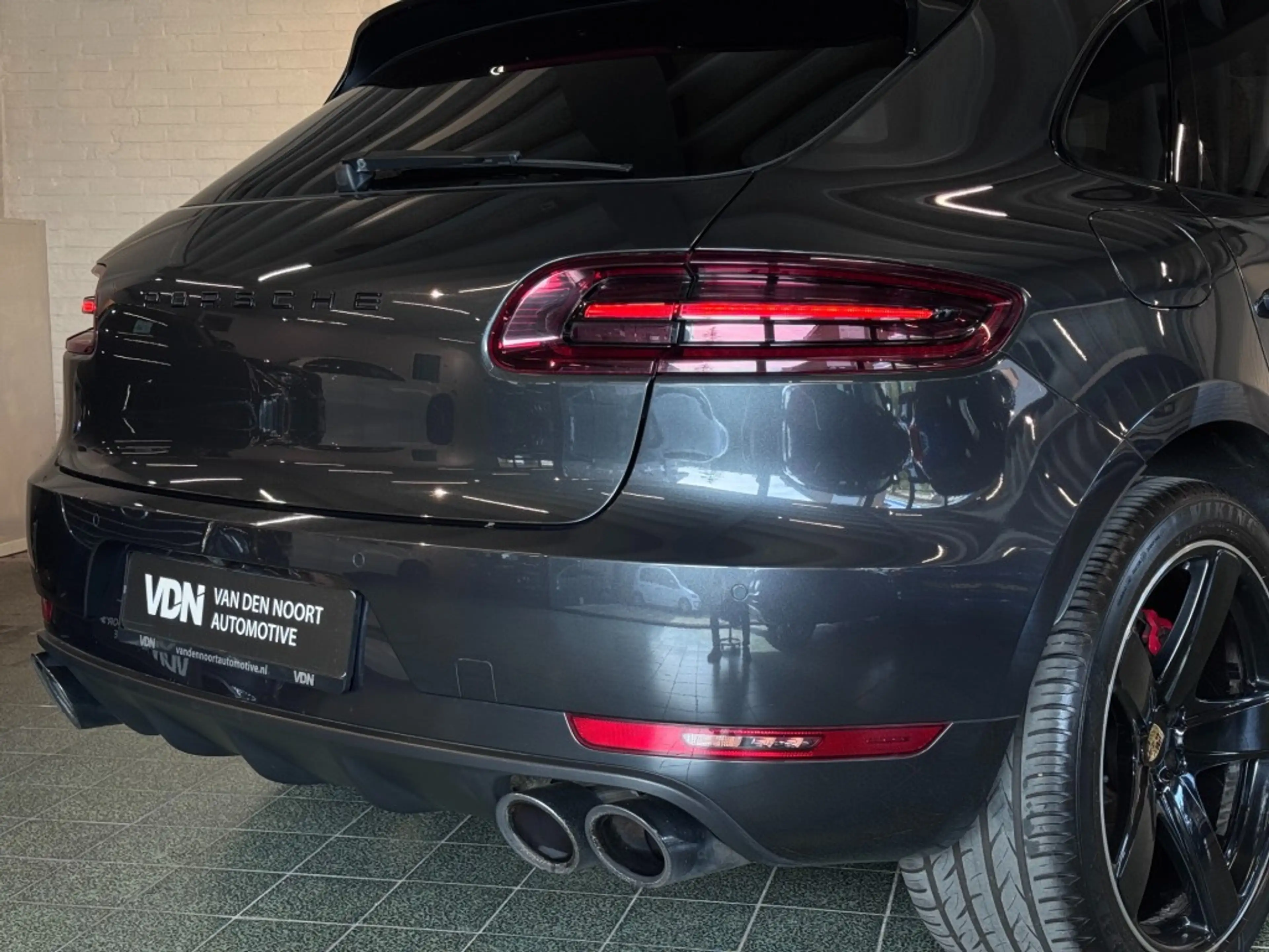 Porsche Macan 3.6 Turbo Performance Package Pano Chrono Luchtv V — photo 11