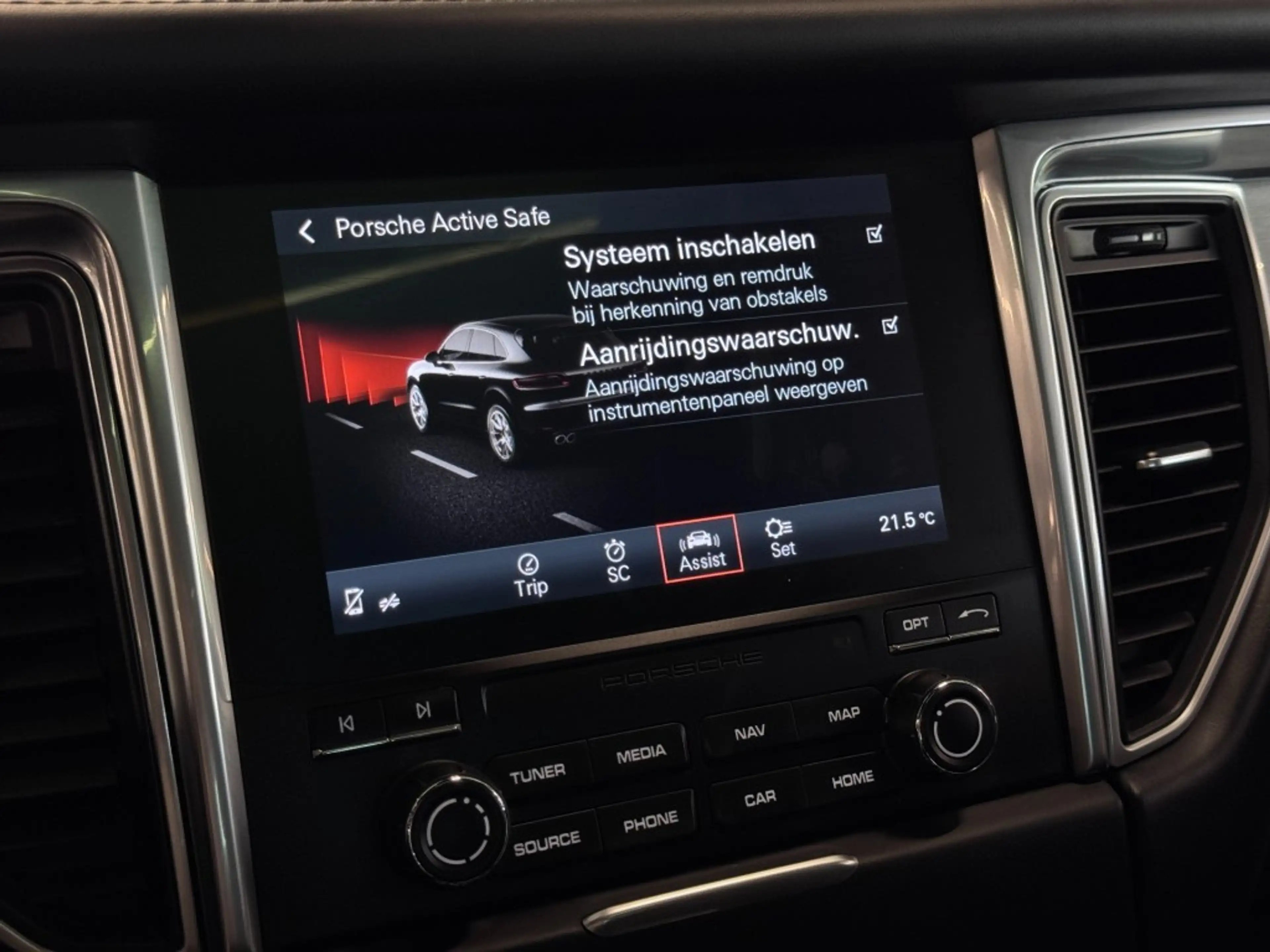 Porsche Macan 3.6 Turbo Performance Package Pano Chrono Luchtv V — photo 35