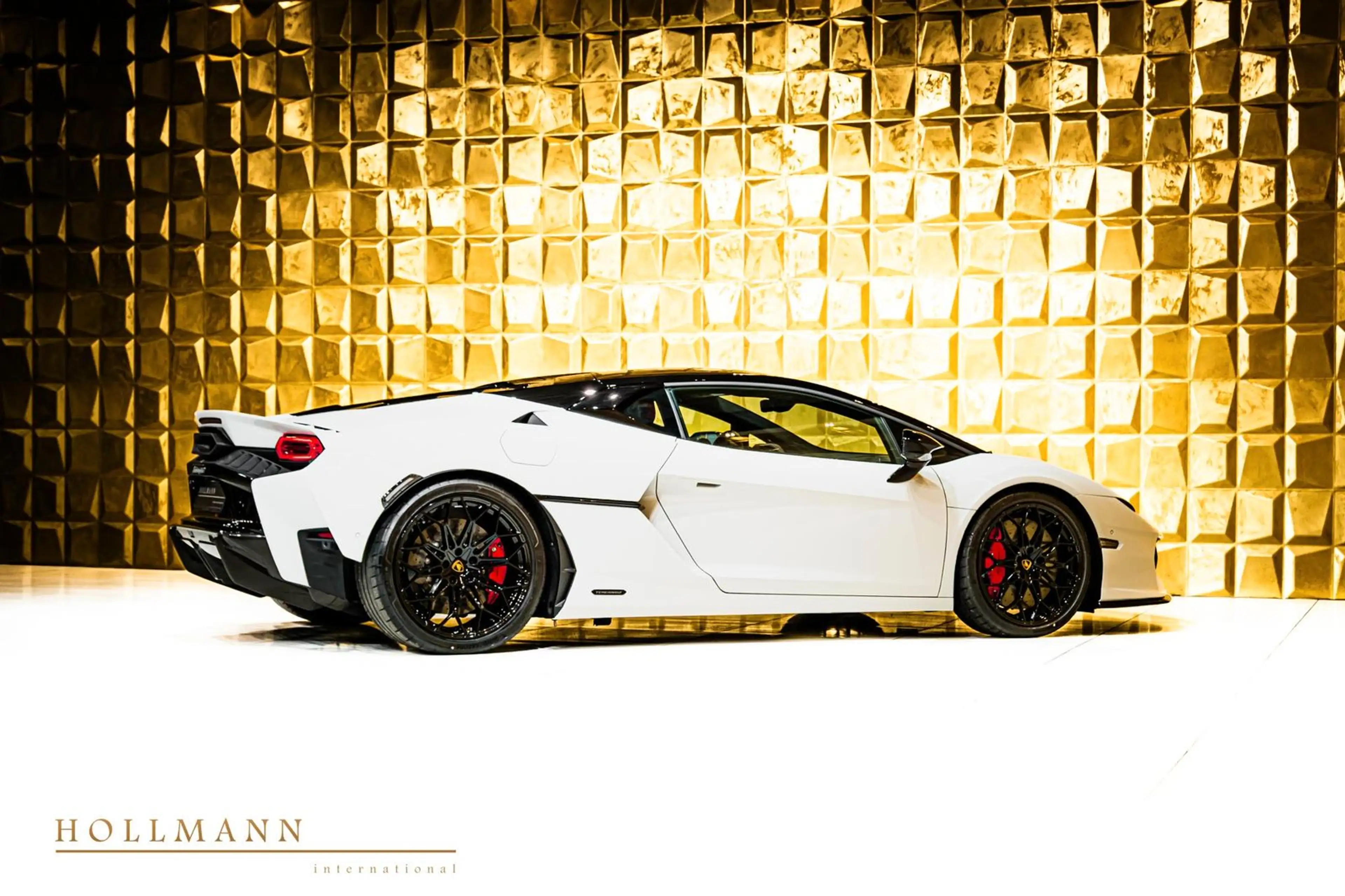Lamborghini Temerario +LIFT+CARBON+CAMERA+STOCK+ — photo 13