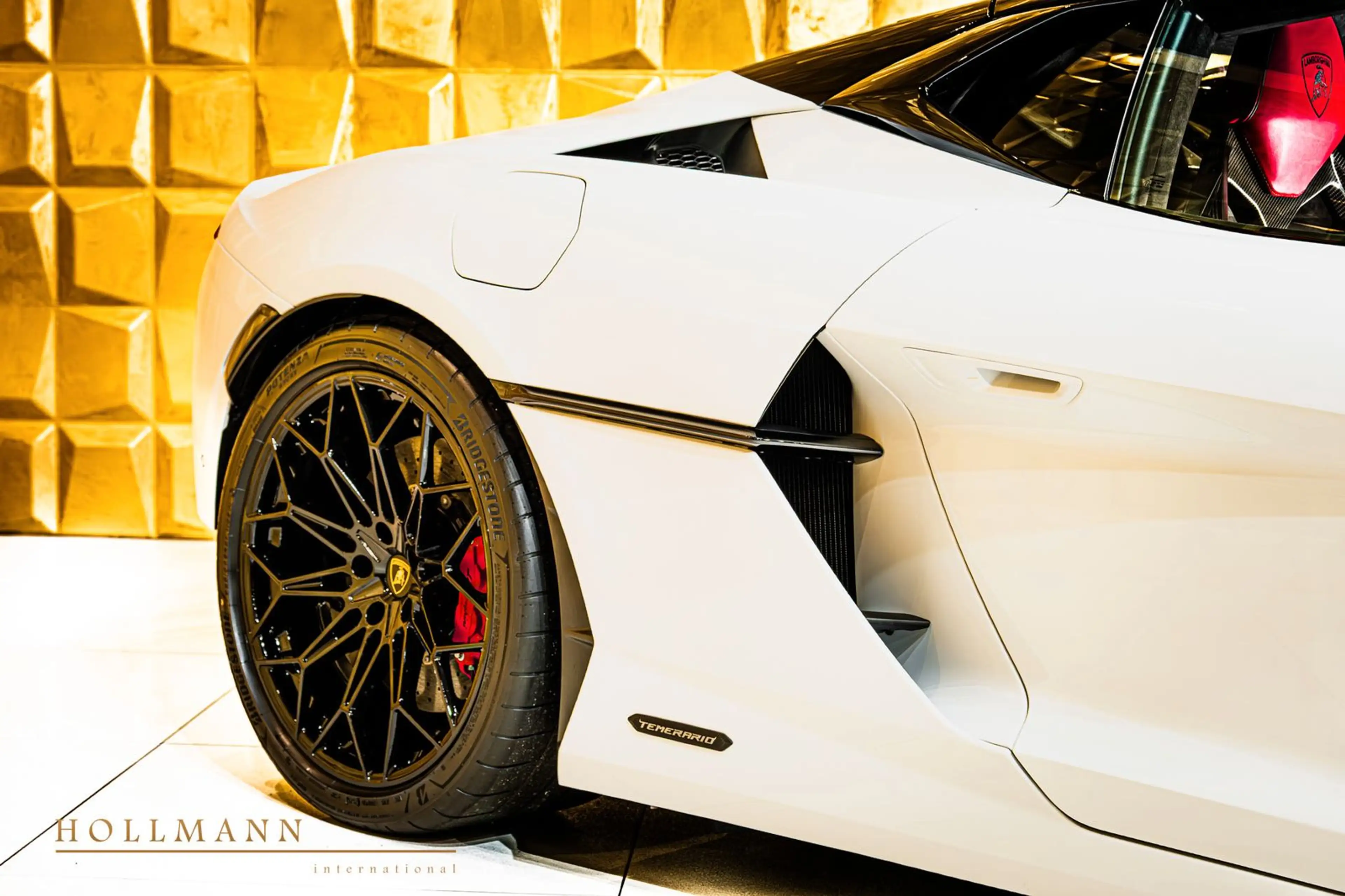 Lamborghini Temerario +LIFT+CARBON+CAMERA+STOCK+ — photo 5