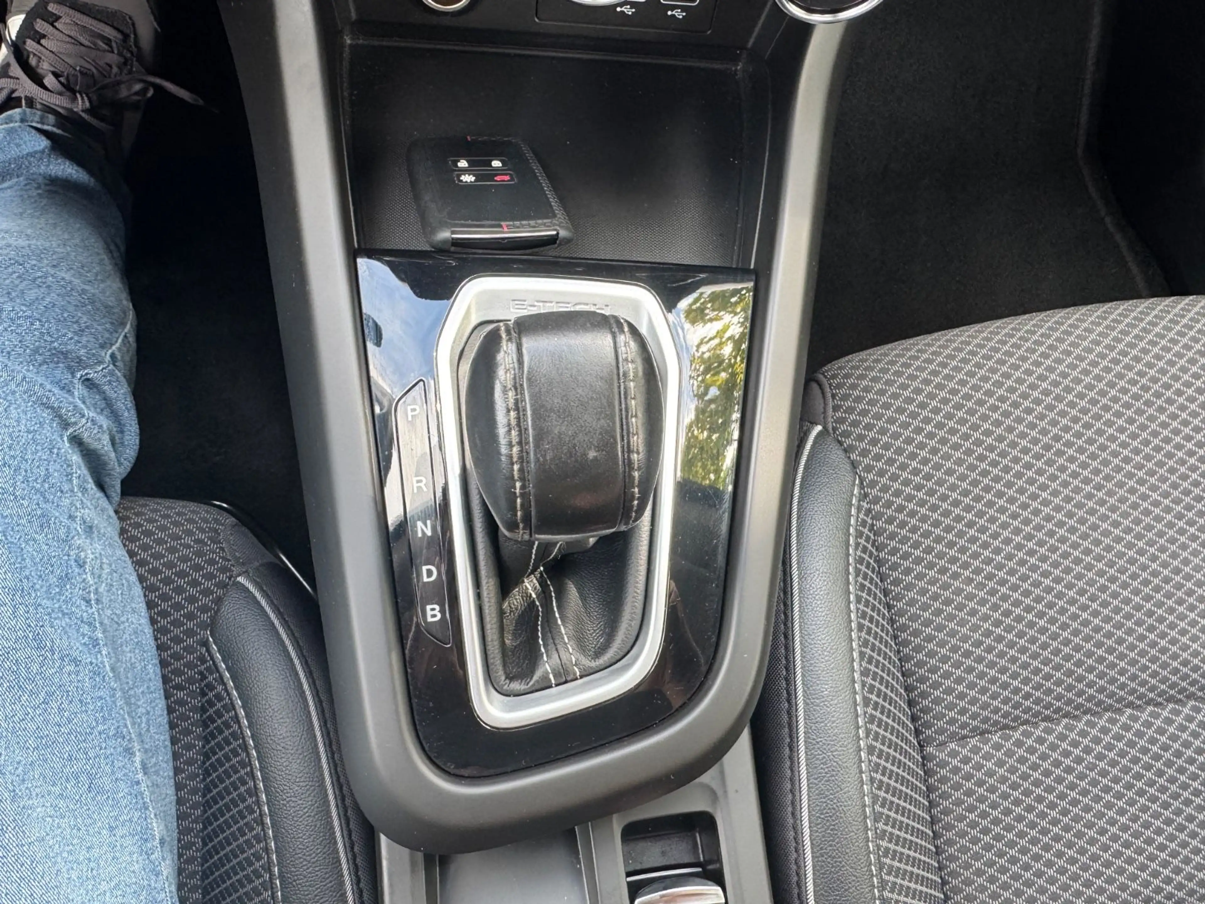 Renault Arkana Intens E-Tech LED+NAVI+ACC+Kamera — photo 15