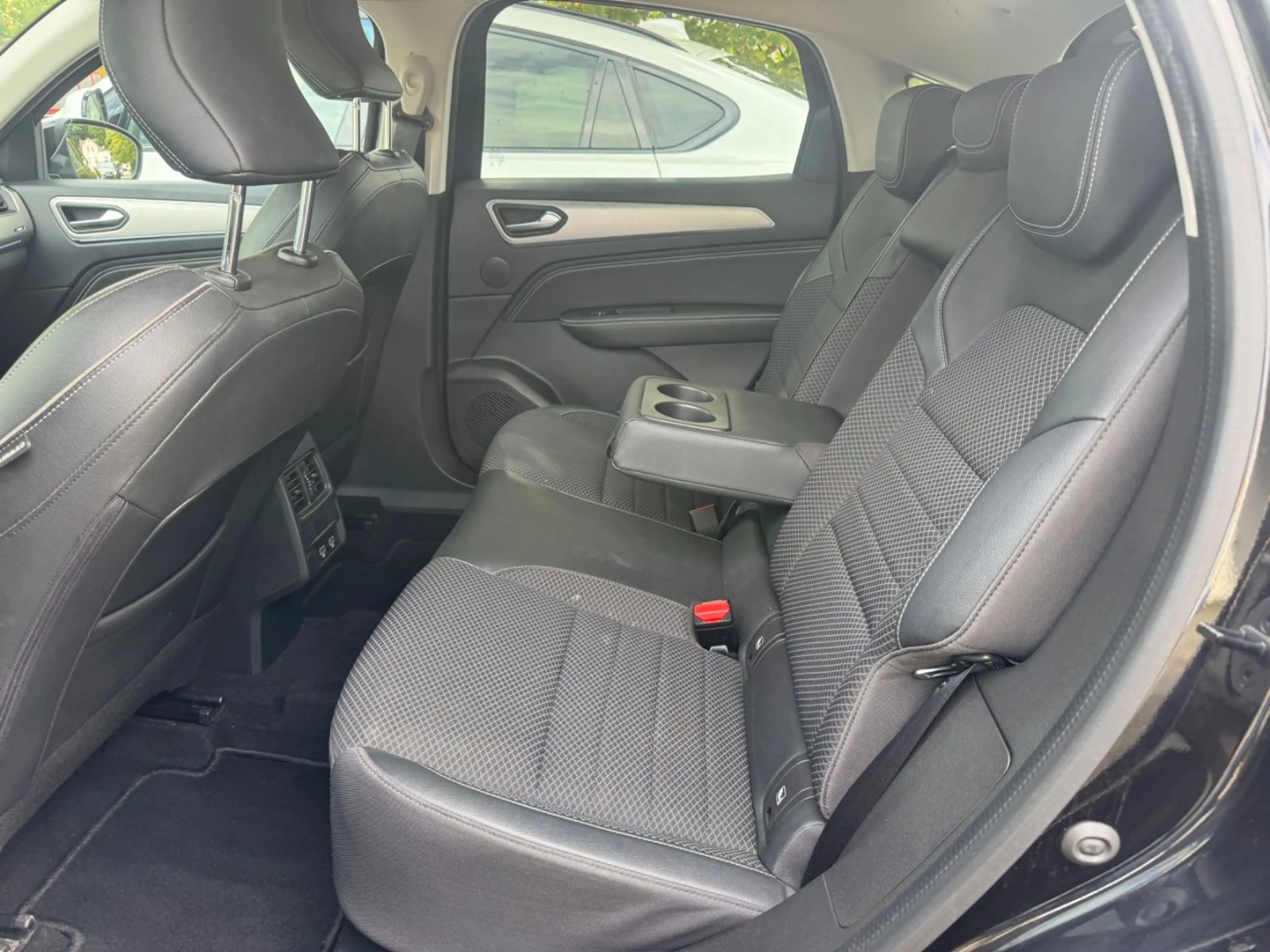 Renault Arkana Intens E-Tech LED+NAVI+ACC+Kamera — photo 10