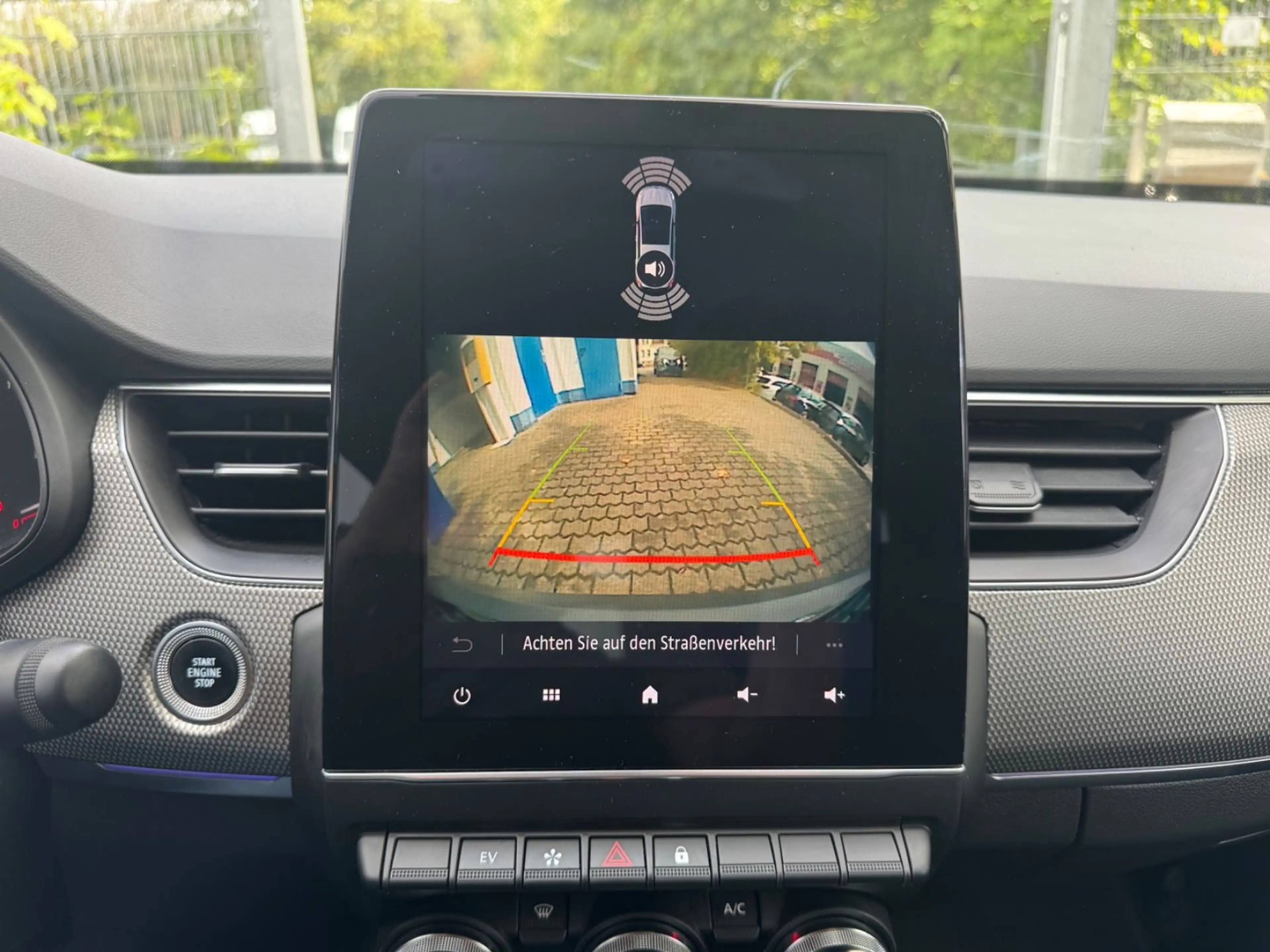 Renault Arkana Intens E-Tech LED+NAVI+ACC+Kamera — photo 13