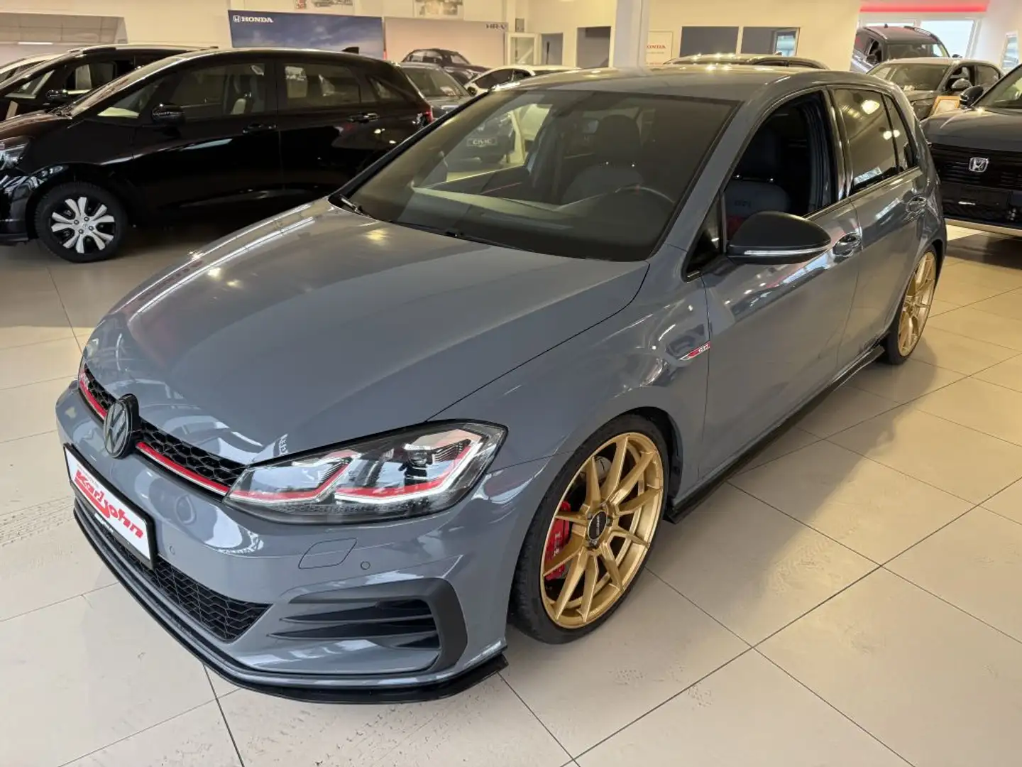 Volkswagen Golf GTI TCR 2.0 TSI OPF DSG Gris - 2