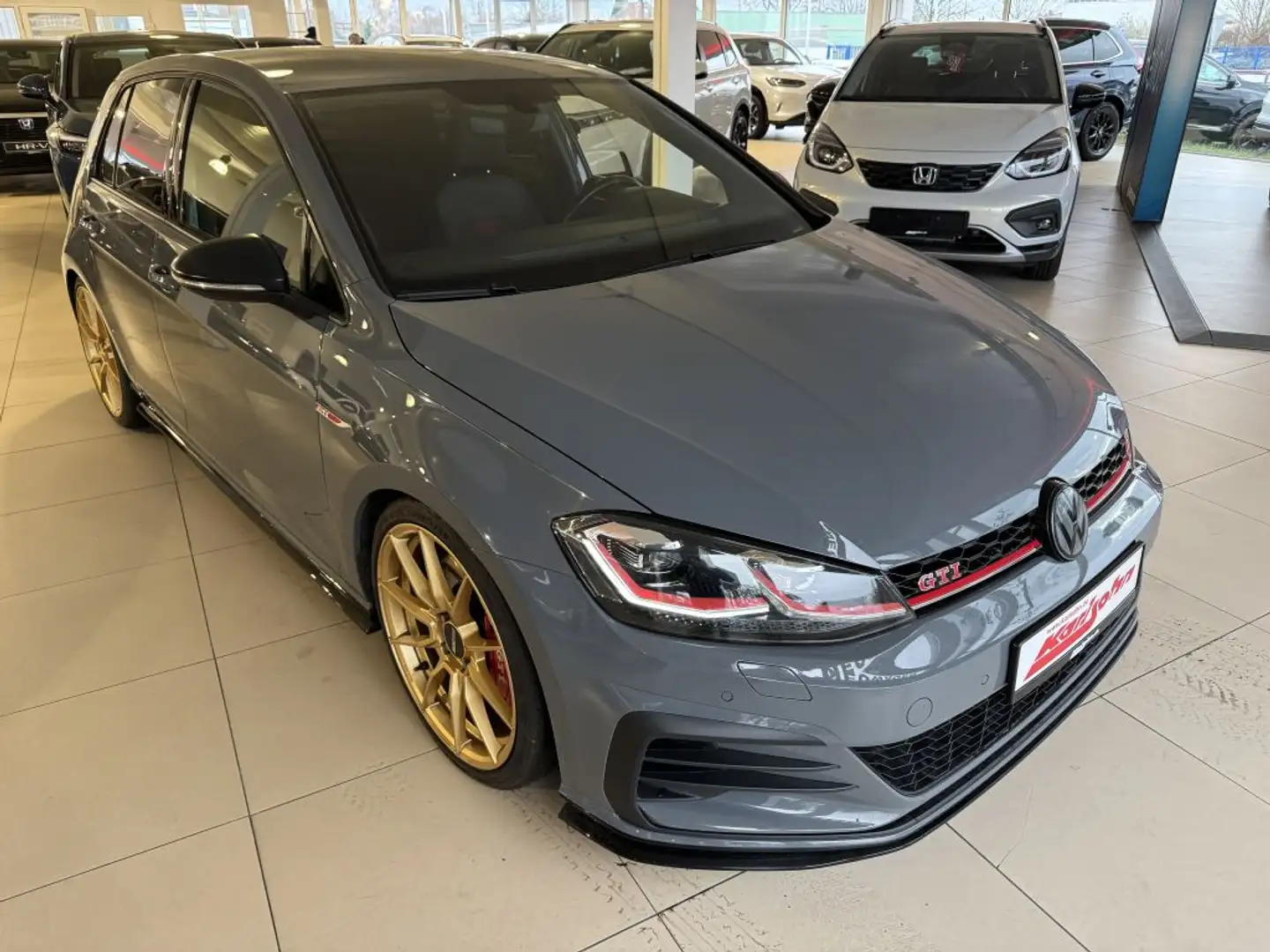 Volkswagen Golf GTI TCR 2.0 TSI OPF DSG Gris - 1