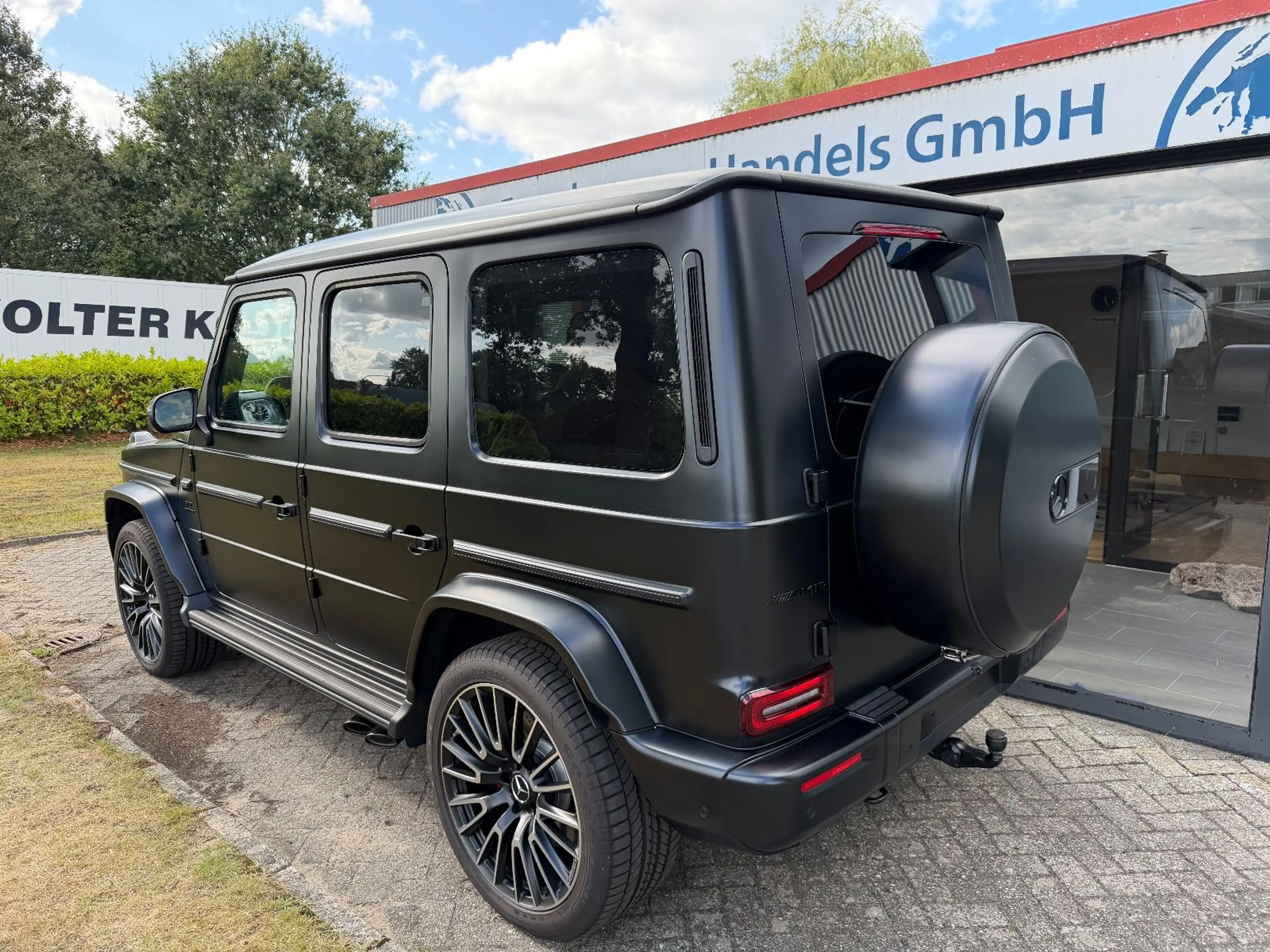 Mercedes-Benz G 63 AMG / NIGHT / A22 / MY26 / MAGNO — photo 4