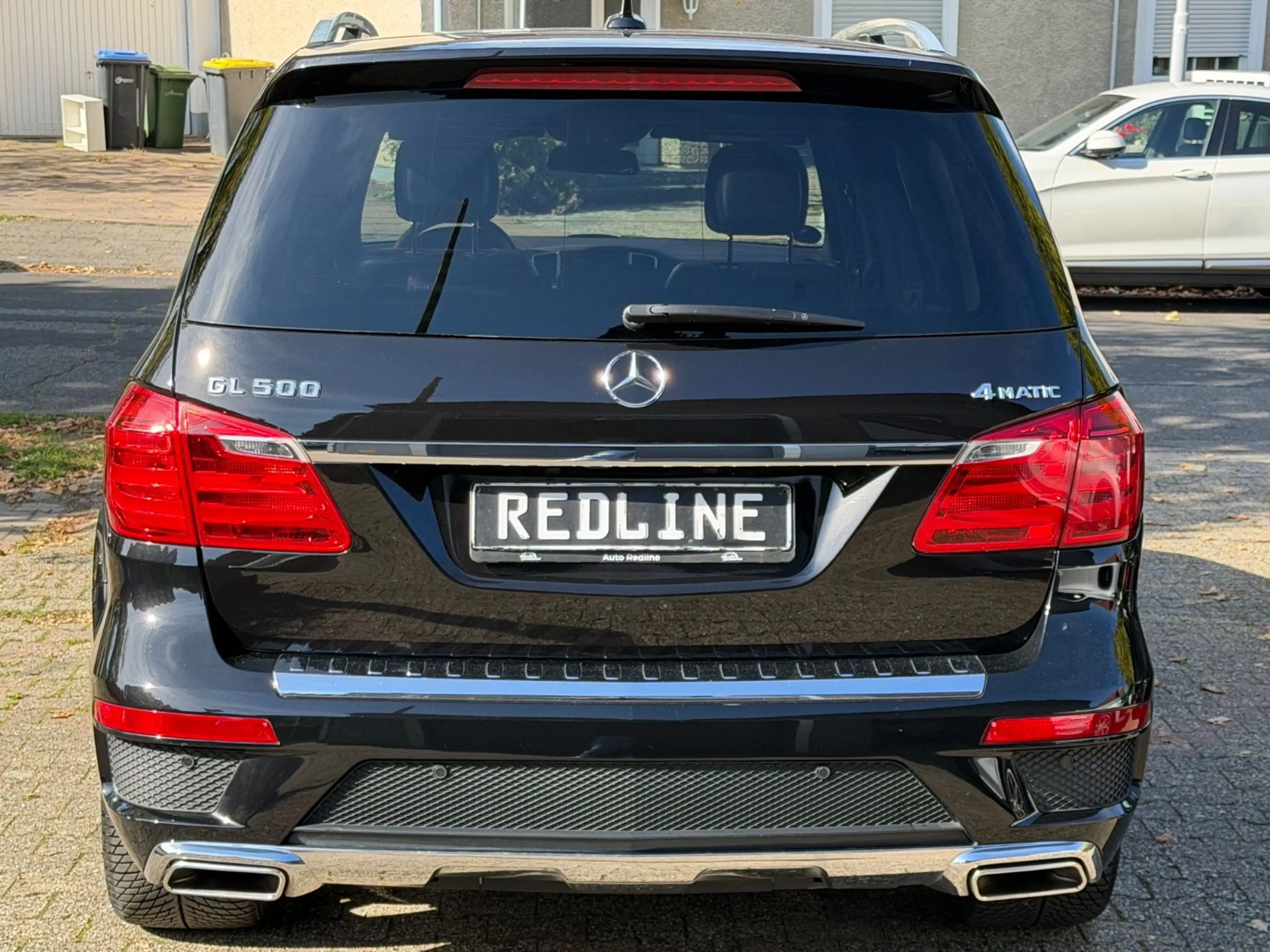 Mercedes-Benz GL 500 BlueEfficiency 4Matic / 7 Sitze /  1Hand — photo 6