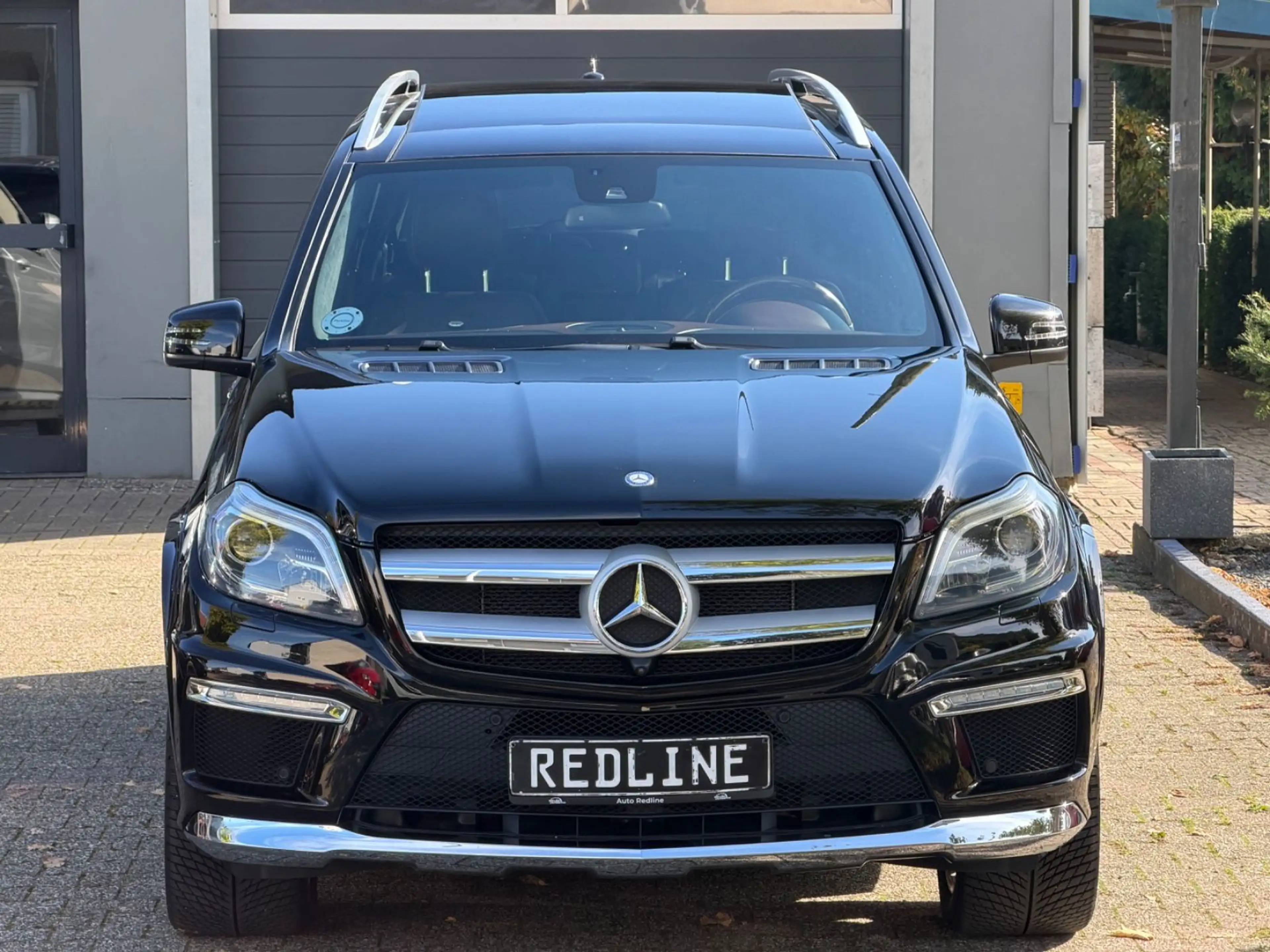 Mercedes-Benz GL 500 BlueEfficiency 4Matic / 7 Sitze /  1Hand — photo 3