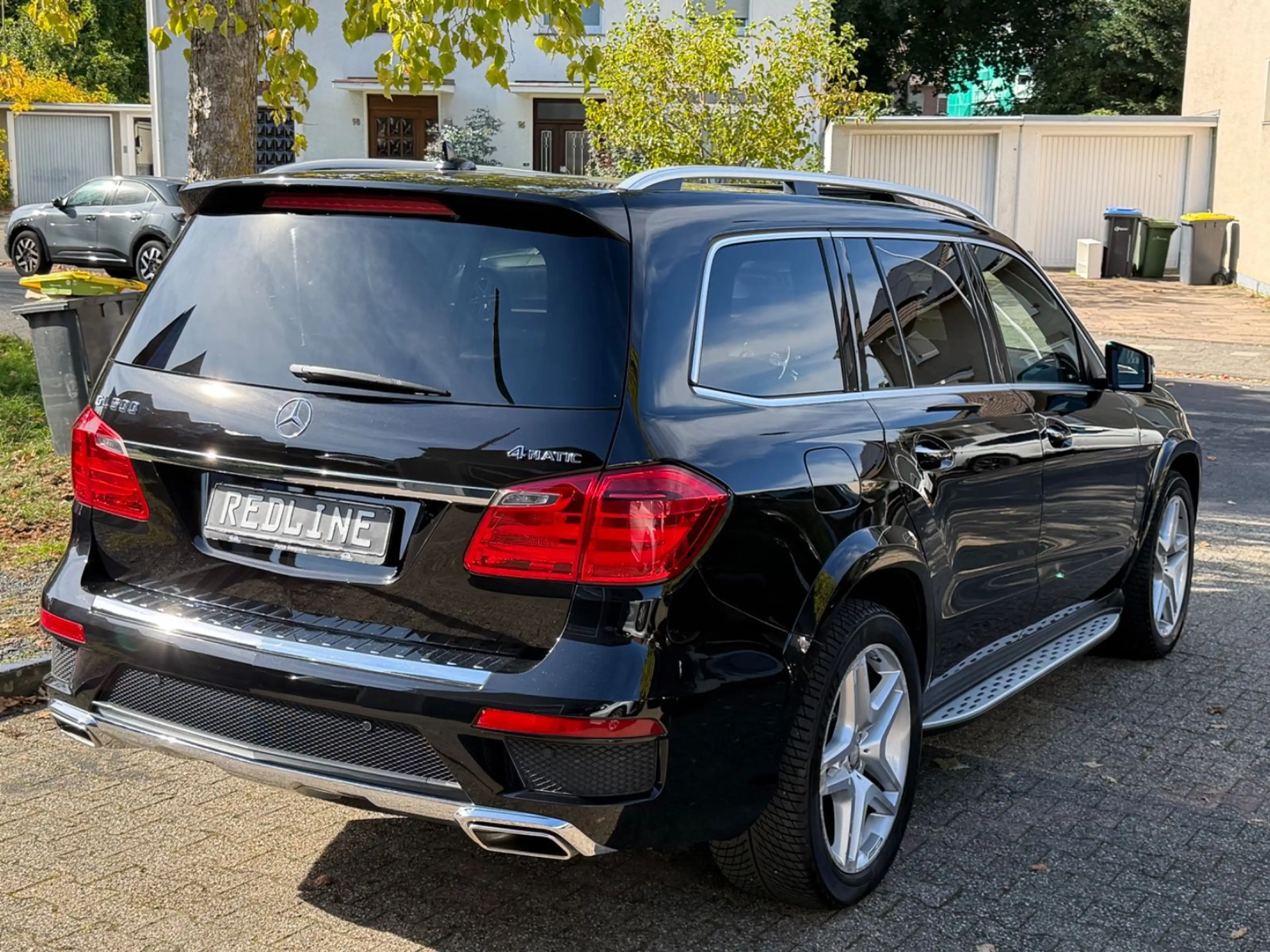 Mercedes-Benz GL 500 BlueEfficiency 4Matic / 7 Sitze /  1Hand — photo 5