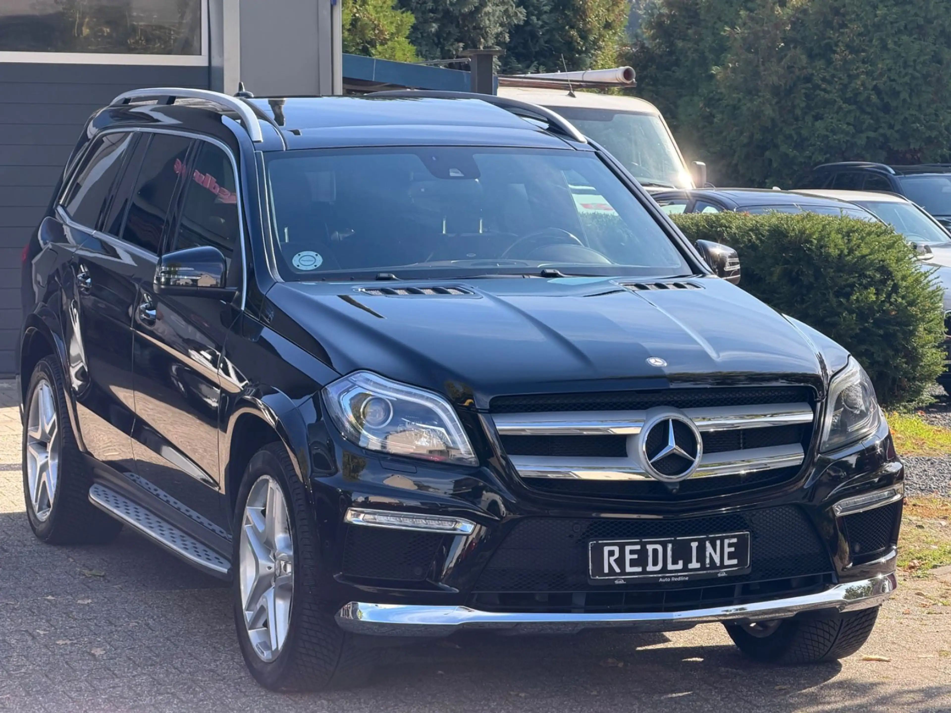 Mercedes-Benz GL 500 BlueEfficiency 4Matic / 7 Sitze /  1Hand — photo 2
