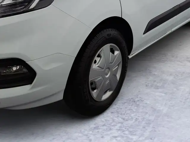 Ford Transit Custom view 6