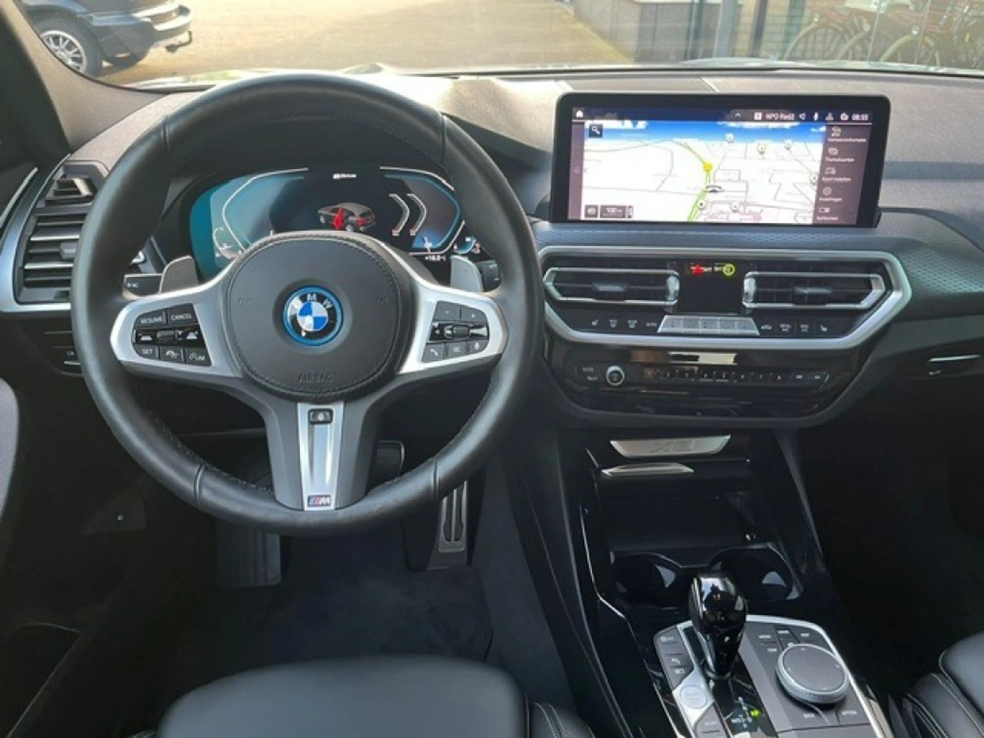 BMW X3 XDRIVE30E High Executive M Sport TREKHAAK — photo 8
