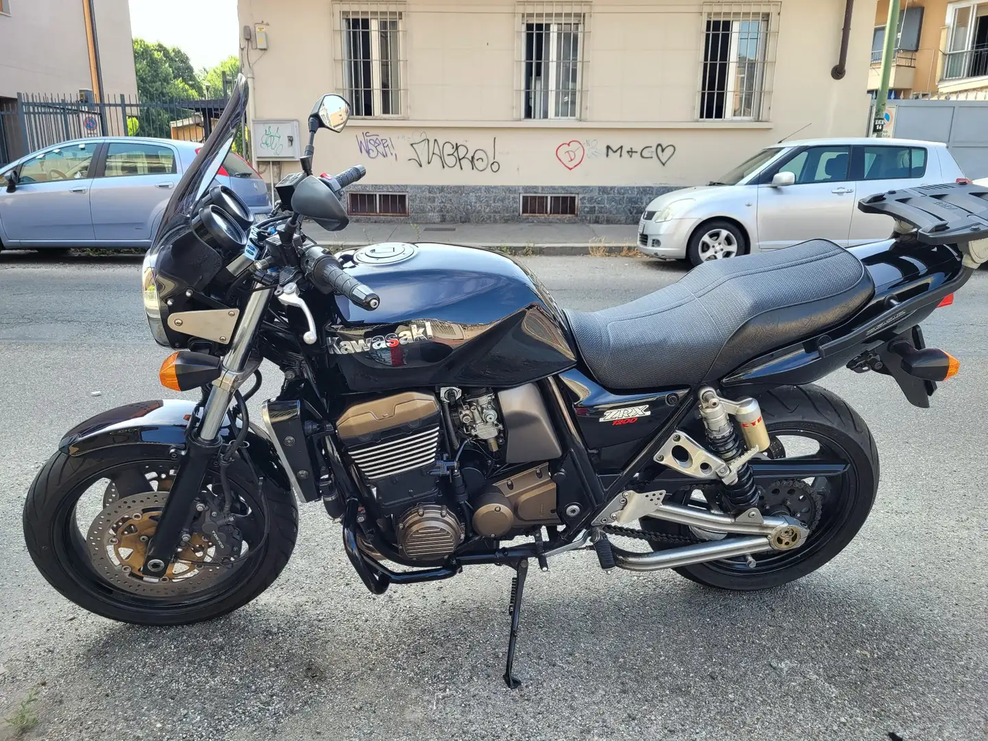 Kawasaki ZRX 1200 Noir - 1
