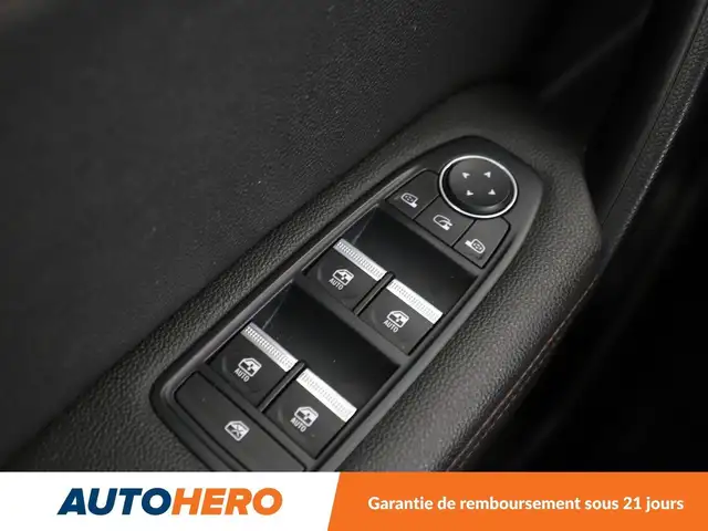 Renault Captur view 30