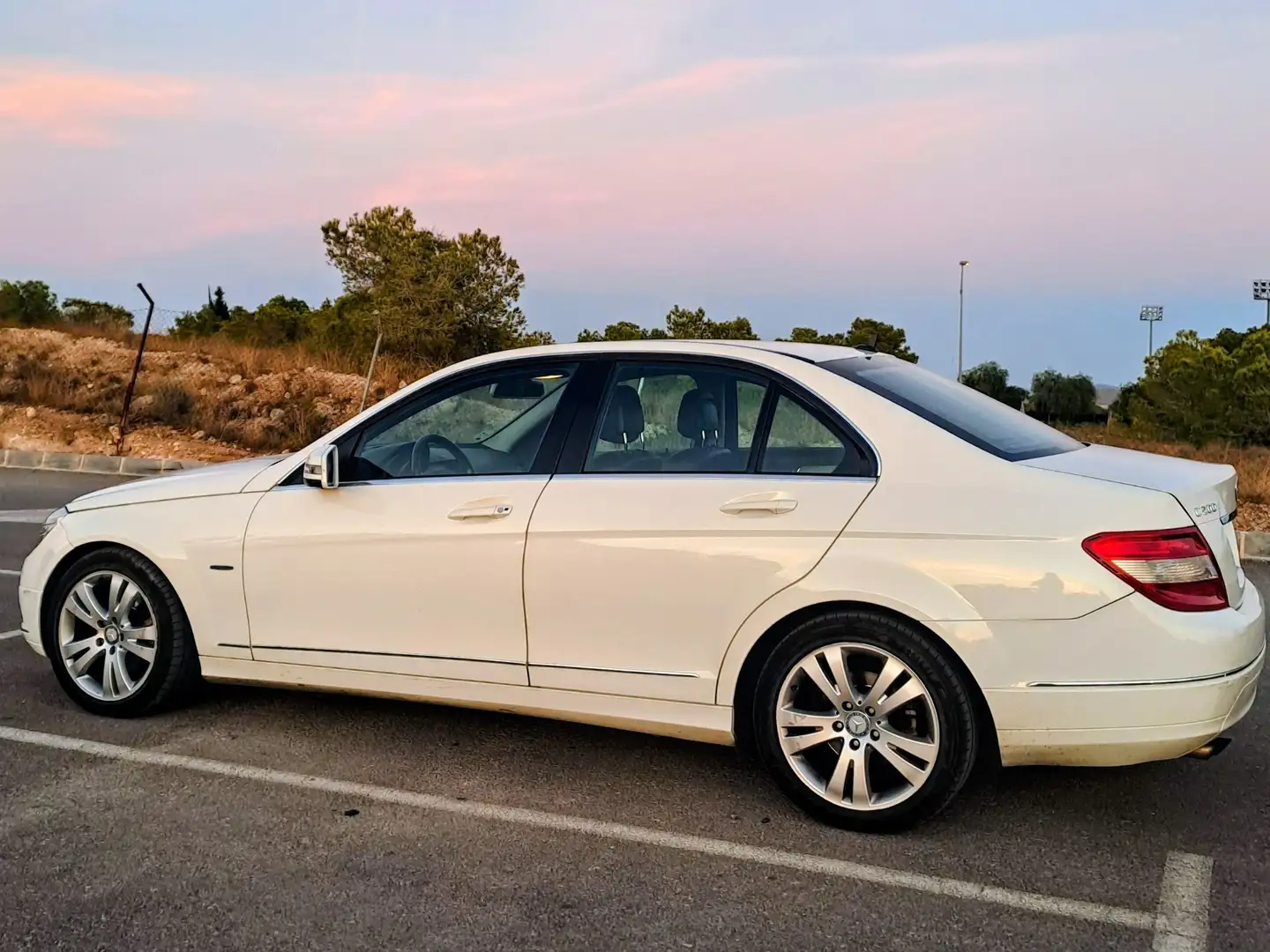 Mercedes-Benz C 200 C 200CDI BE Avantgarde Blue Efficienty Blanco - 1