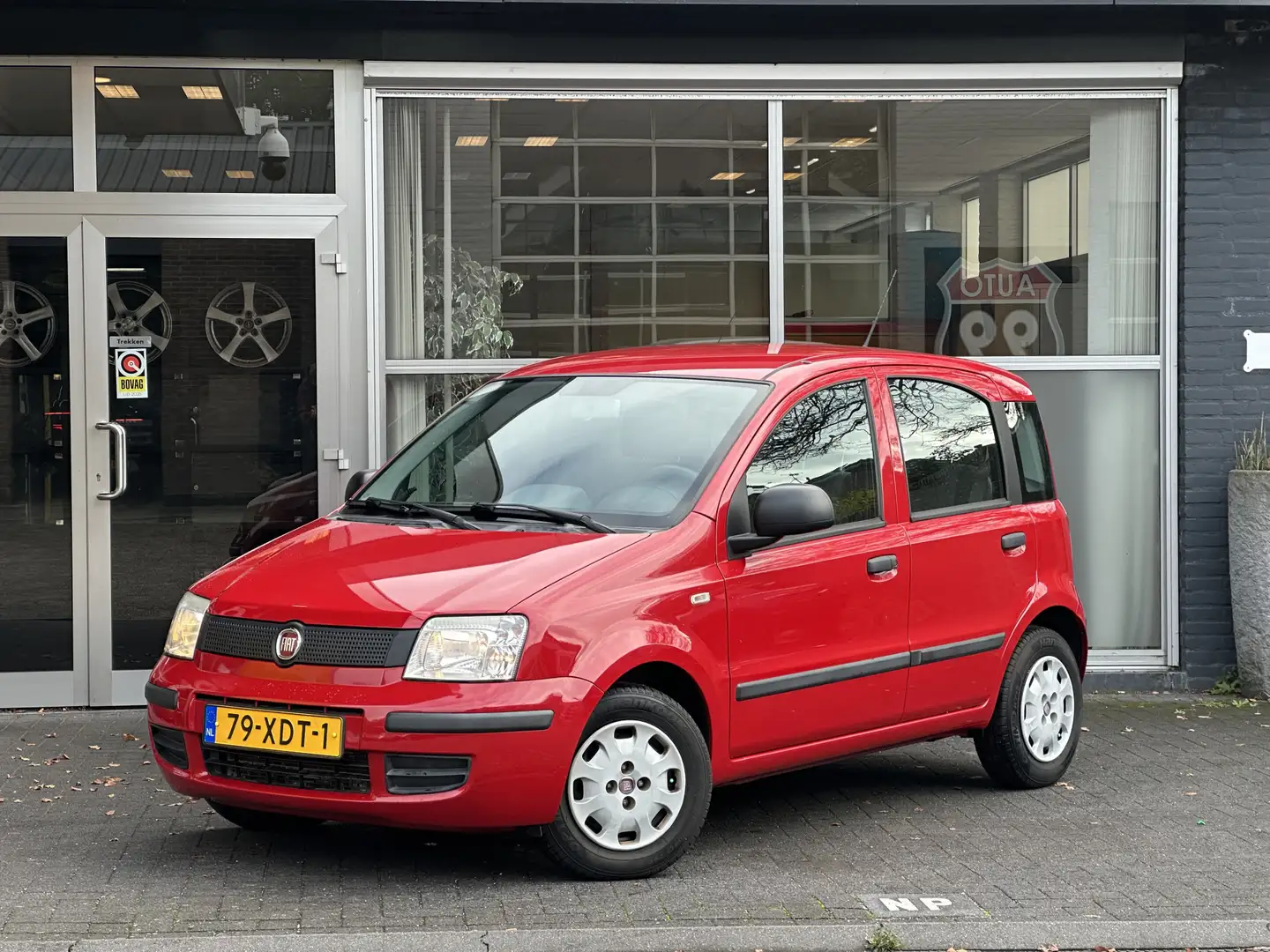 Fiat Panda 1.2 Classic 1e EIGENAAR / LAGE KM STAND / AIRCO / Rouge - 1