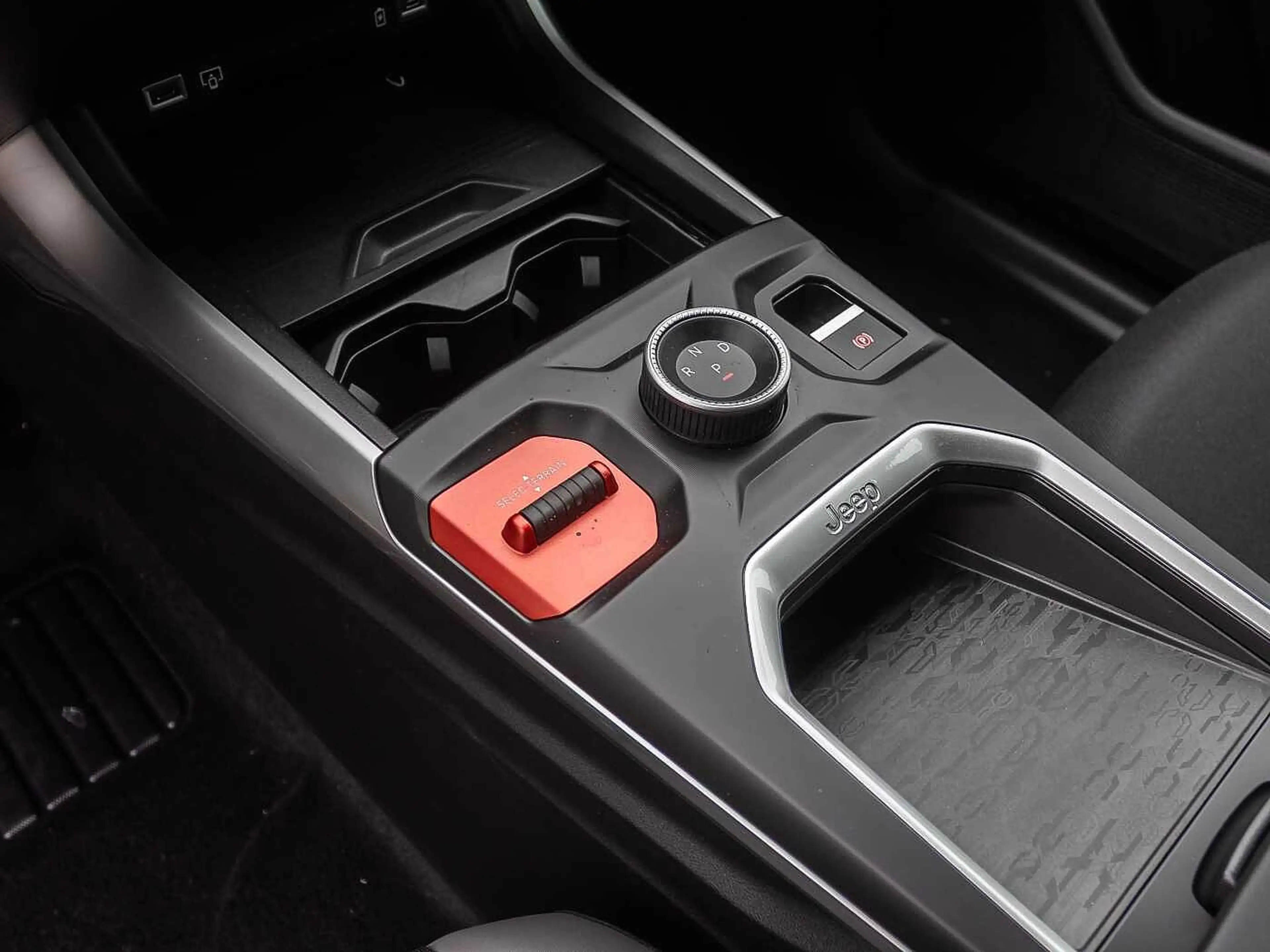 Jeep Compass 1.2 e-Hybrid DCT6 ALTITUDE GEWERBEAKTION — photo 10