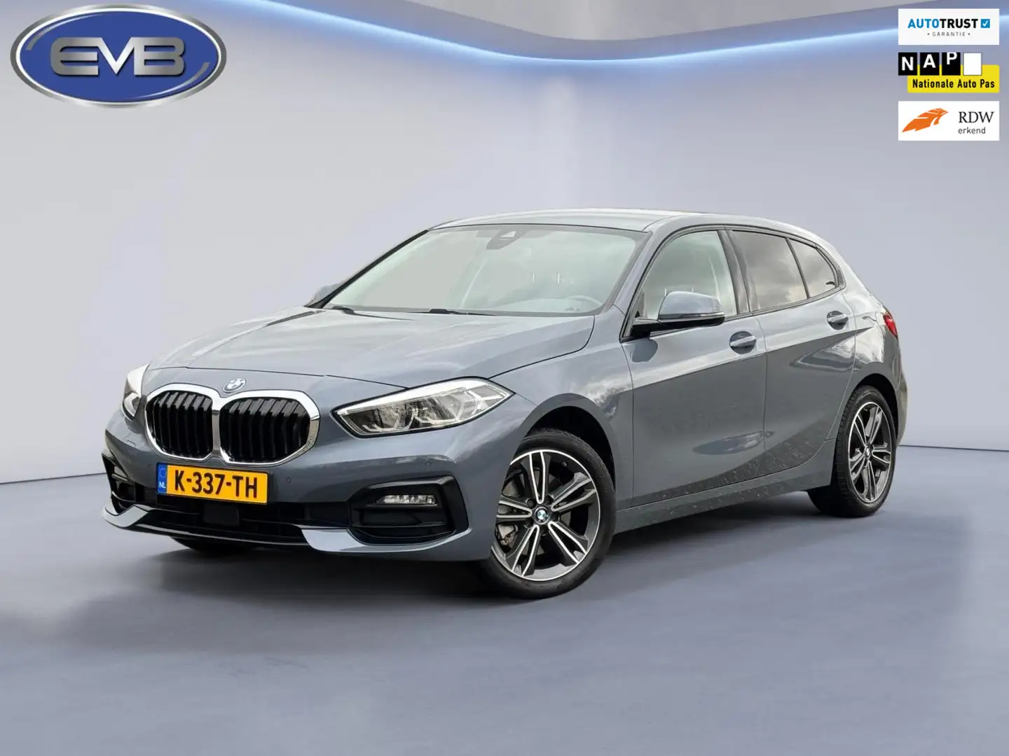 BMW 118 1-serie 118i High Executive Edition Sport line, di Gris - 1