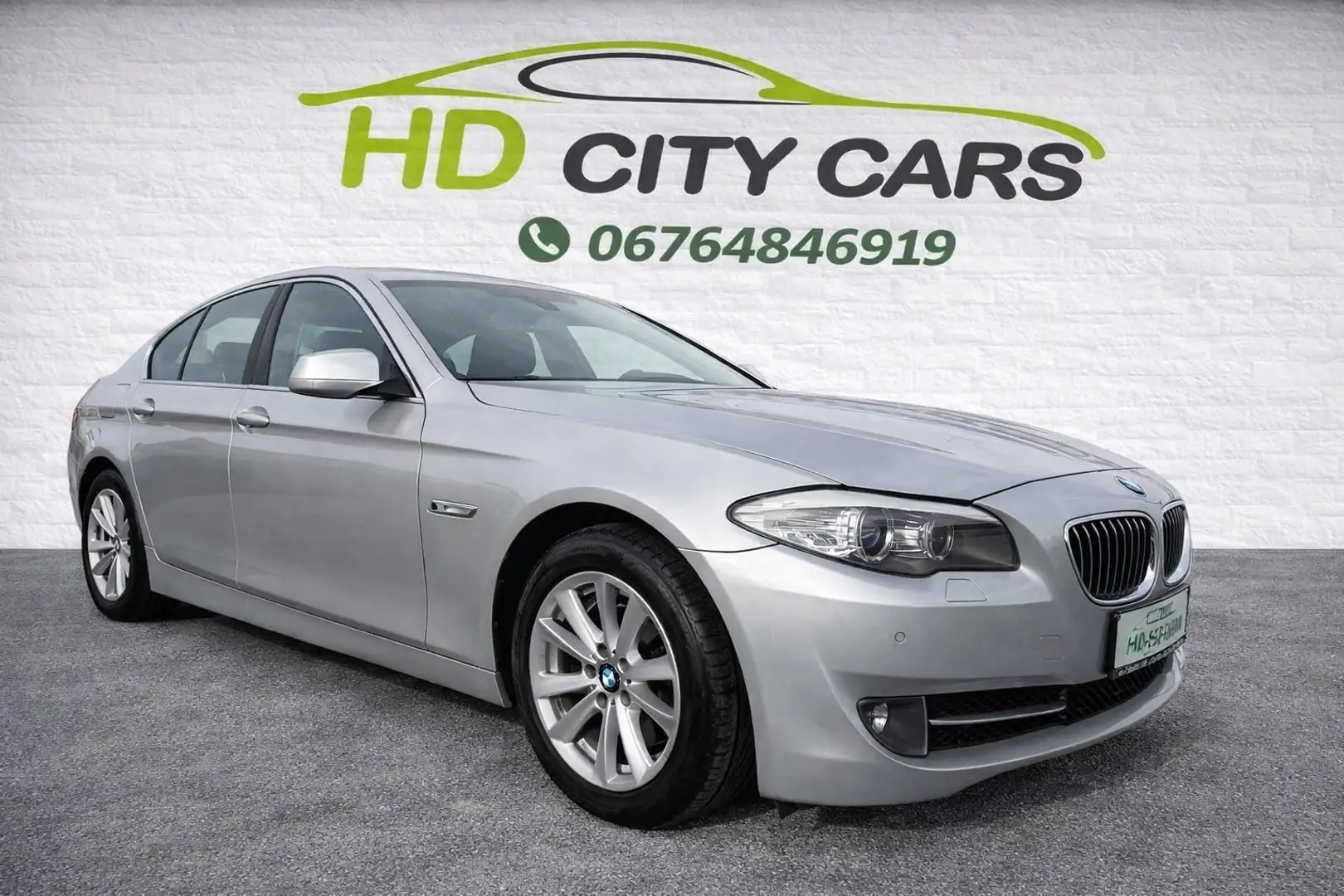 BMW 520 520d Aut. ERSTBESITZ/ NEUES PICKERL!!! - 1