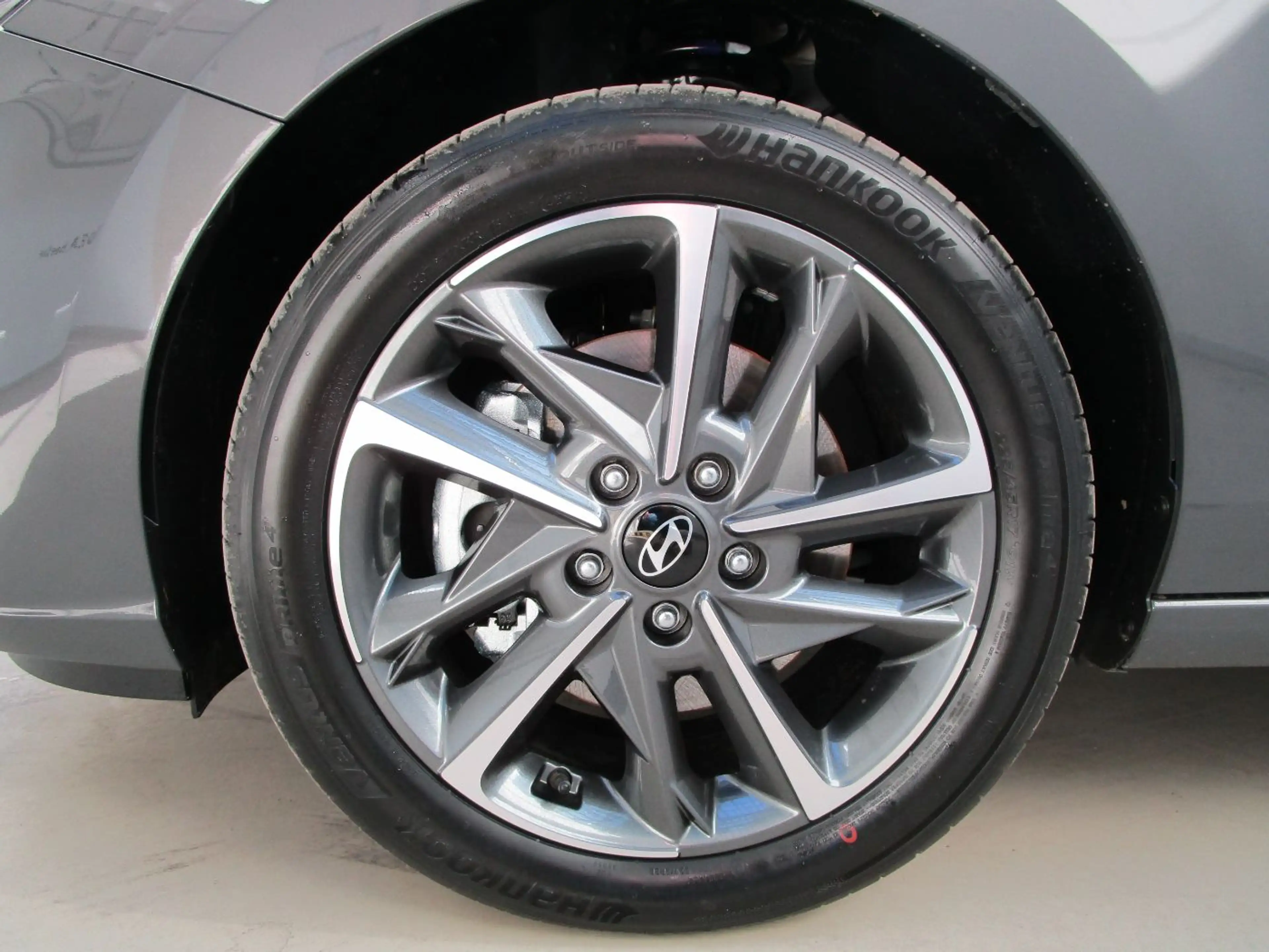 Hyundai i30 Kom 1.6 T-GDI Trend SHZ+2xKlima+Fernlichtass. — photo 7