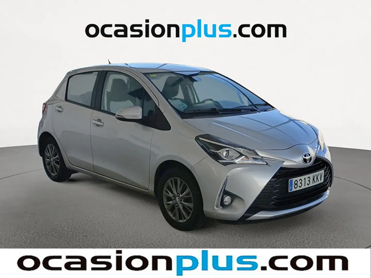 Toyota Yaris 1.5 Active Plateado - 2
