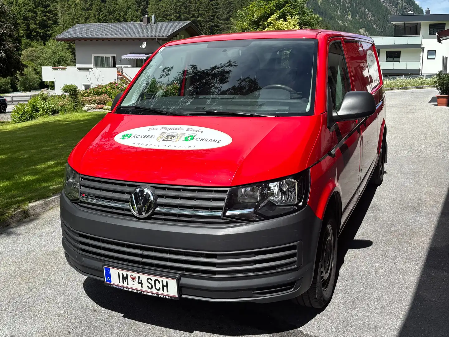Volkswagen T6.1 Transporter Piros - 1