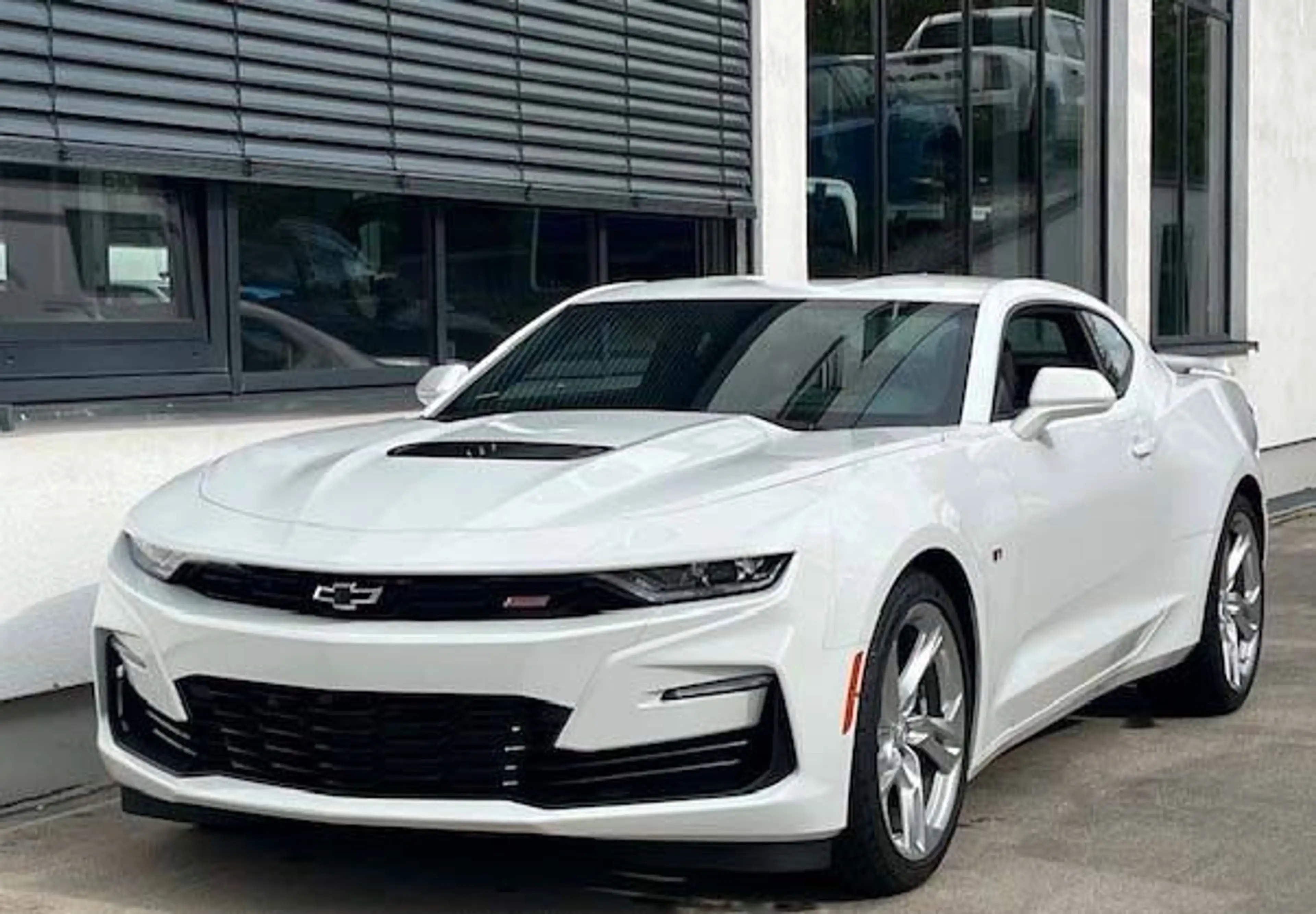 Chevrolet Camaro Coupe SS 6.2 V8 Klappe-Recaro — photo 5