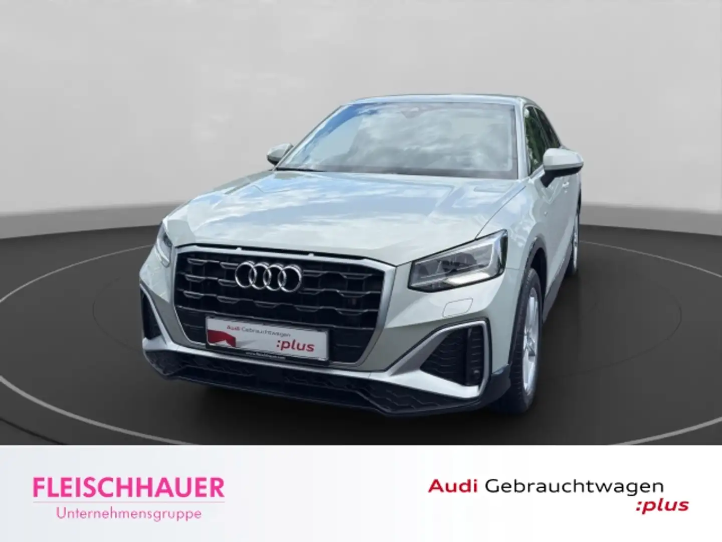 Audi Q2 35 TFSI S line DSG, Navi,ACC,AHK Silber - 1