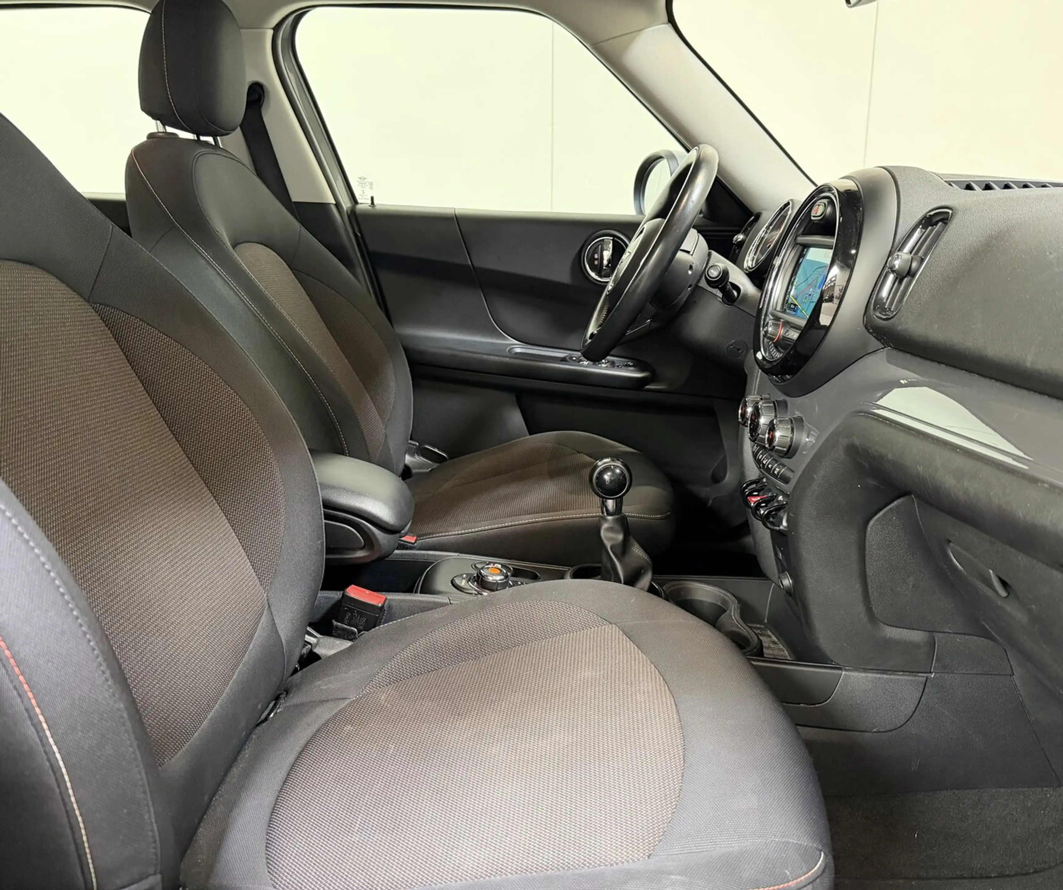 MINI One Countryman 1.5 Benzine Man. - GPS - Airco - Topstaat! — photo 2