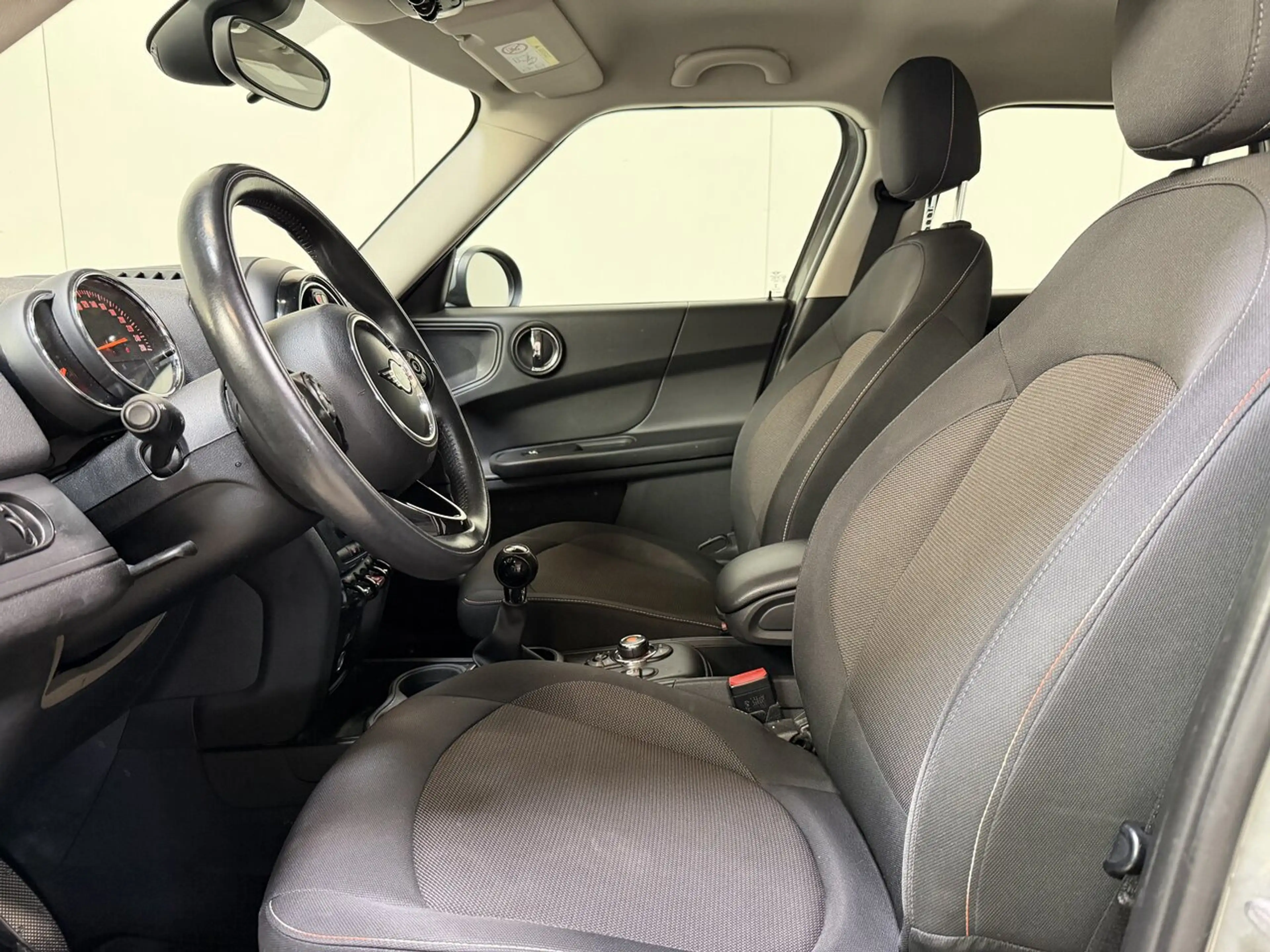 MINI One Countryman 1.5 Benzine Man. - GPS - Airco - Topstaat! — photo 8
