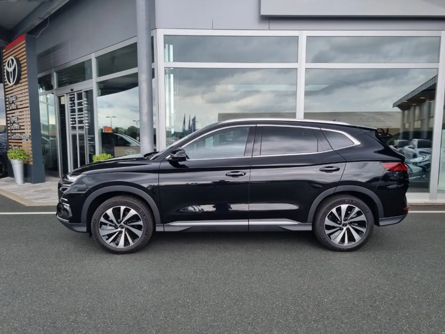 BYD Seal U Design Zwart - 2