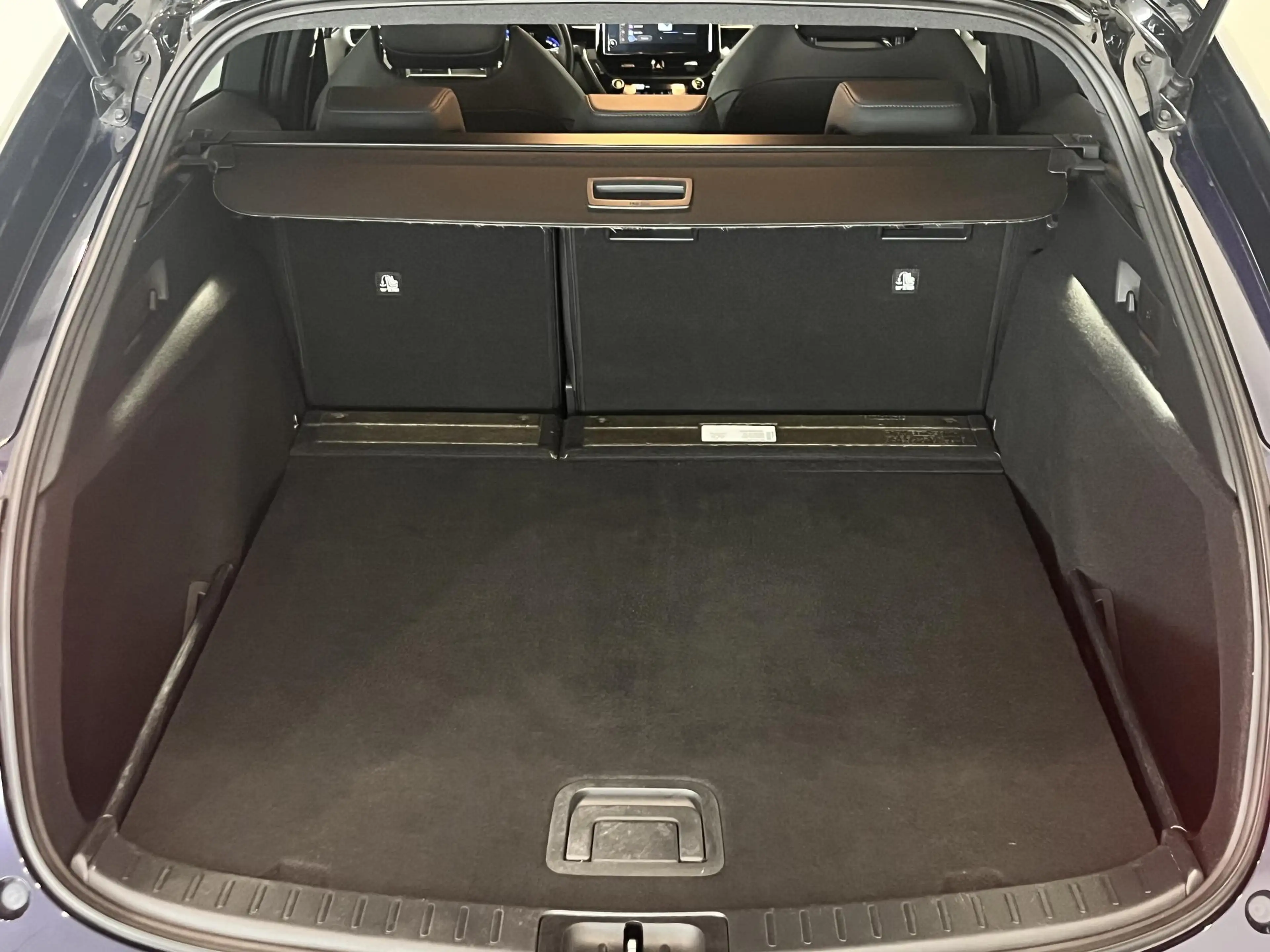 Toyota Corolla Touring Sports 1.8 Hybrid GR-Sport | LED | Navigat — photo 9