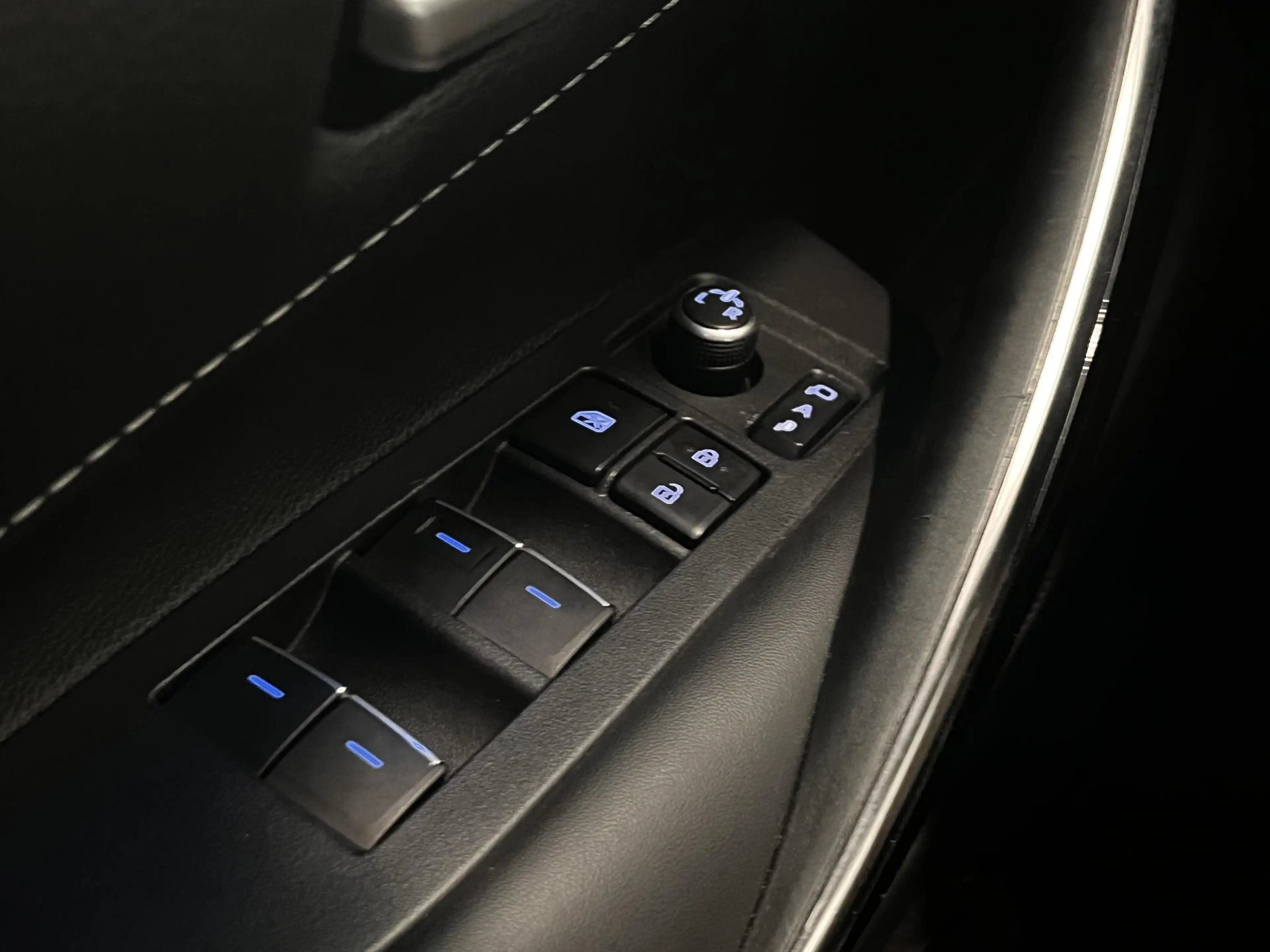 Toyota Corolla Touring Sports 1.8 Hybrid GR-Sport | LED | Navigat — photo 19