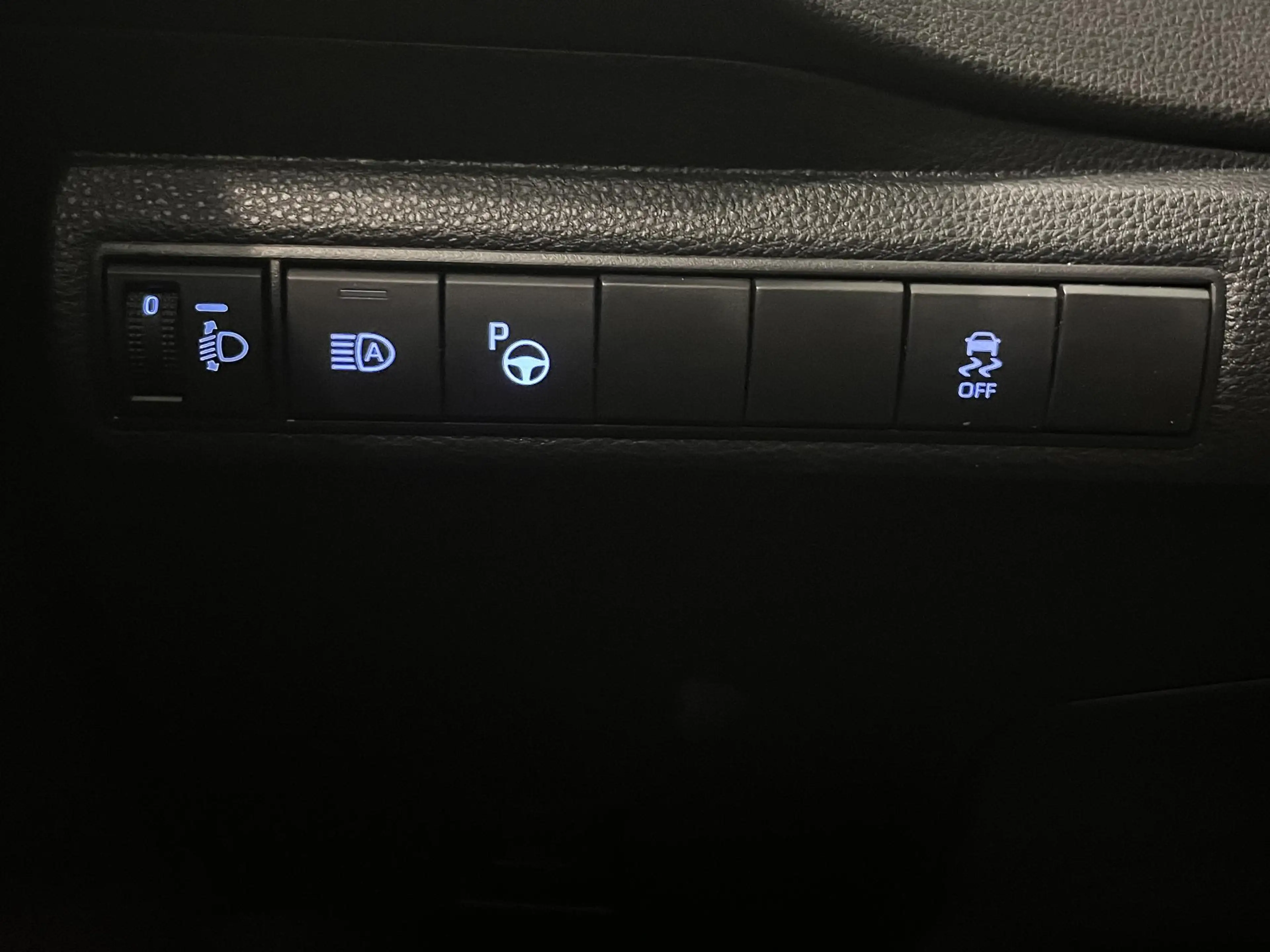 Toyota Corolla Touring Sports 1.8 Hybrid GR-Sport | LED | Navigat — photo 30