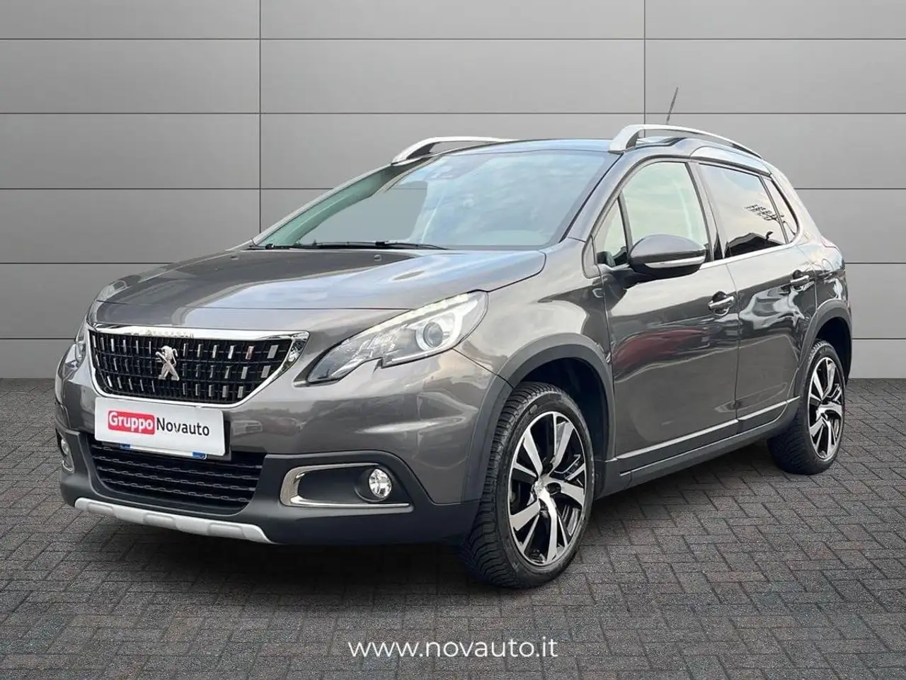 Peugeot 2008 BlueHDi 120cv EAT6 Allure S/S aut. — photo 1 of 15