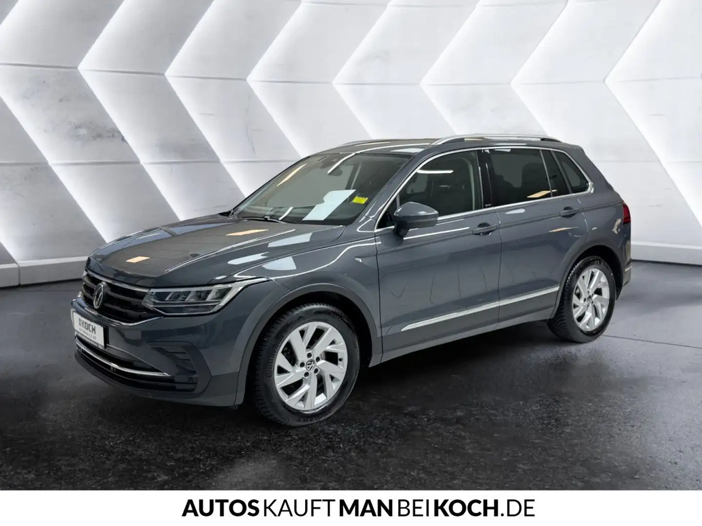 Volkswagen Tiguan 2.0 TDI Move AHK LED SHZ LHZ ACC NAVI KAM Grau - 2
