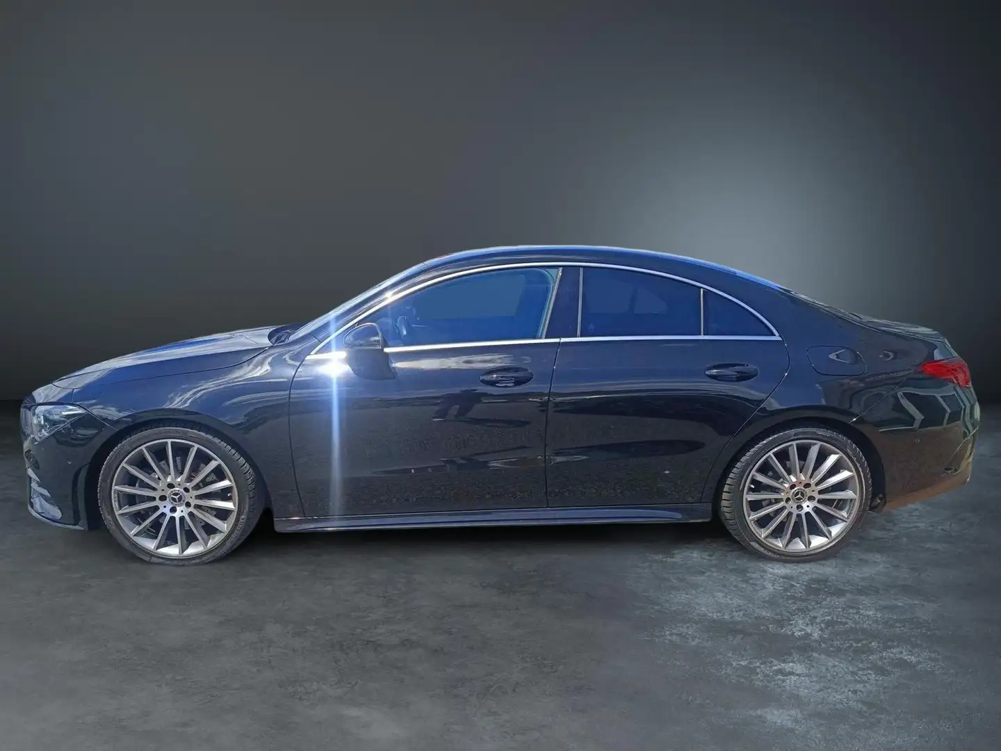 Mercedes-Benz CLA 200 Coupé AMG LINE*MBUX*NAVI*ALCANTARA 1,3 Ltr. - 1... Noir - 2