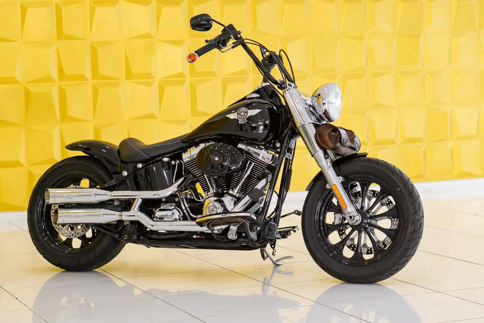 Harley-Davidson Fat Boy *CUSTOM* Zwart - 2
