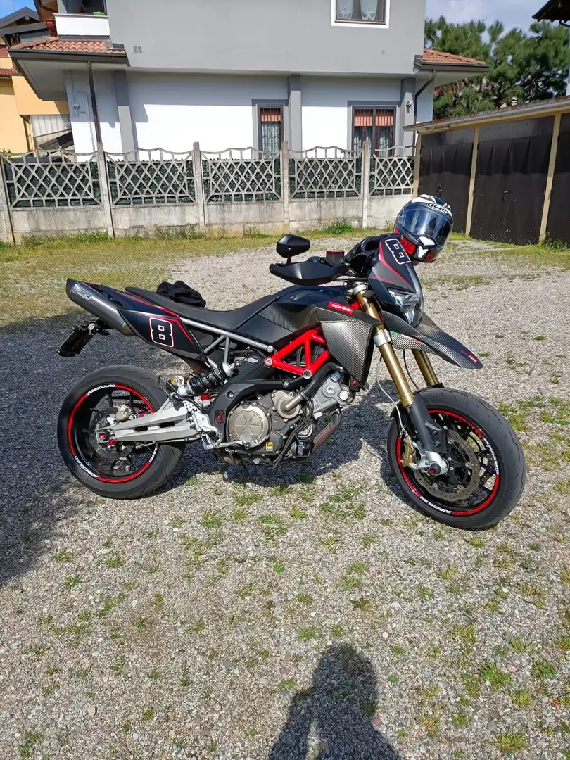 Aprilia Dorsoduro Factory Czarny - 1