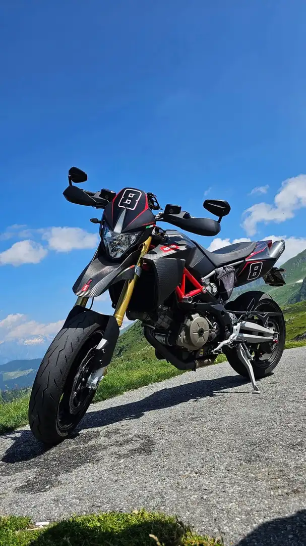 Aprilia Dorsoduro Factory Czarny - 2